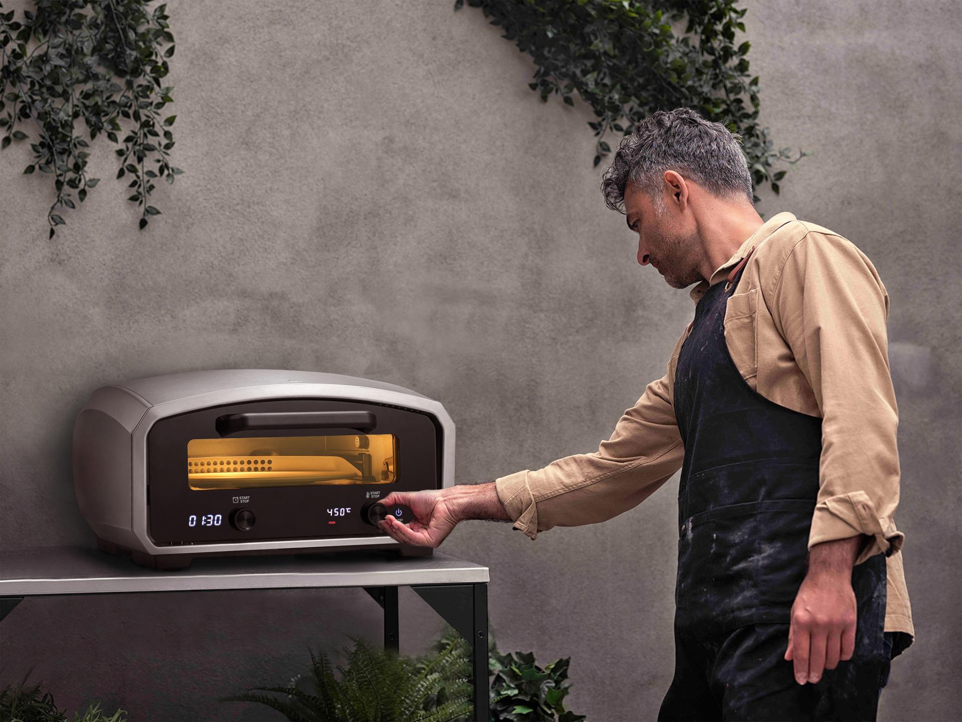 London Design Awards Winner - Outdoor and indoor pizza oven