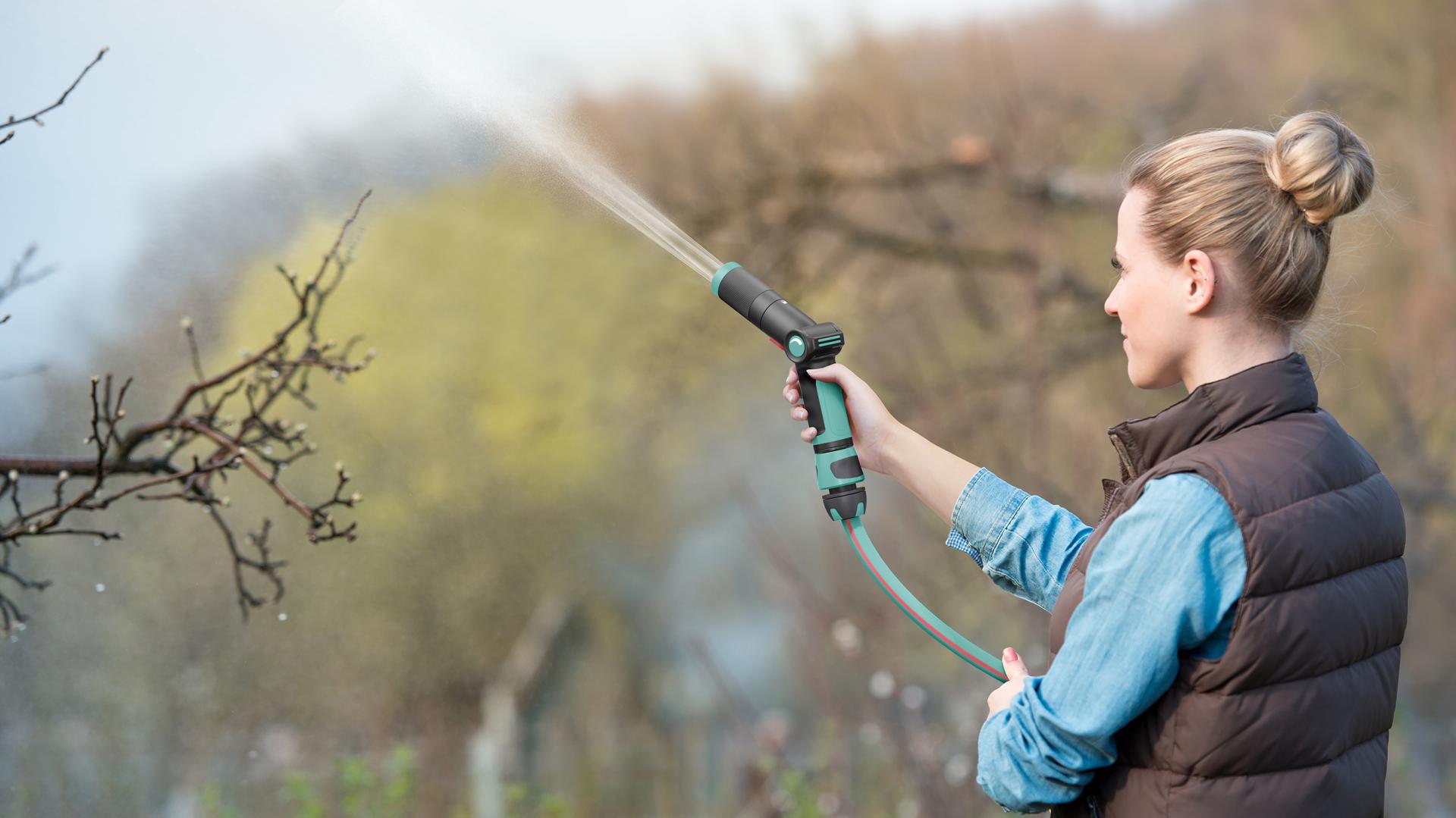 London Design Awards Winner - GREEN THUMB ECO-WATERING NOZZLE FAMILY