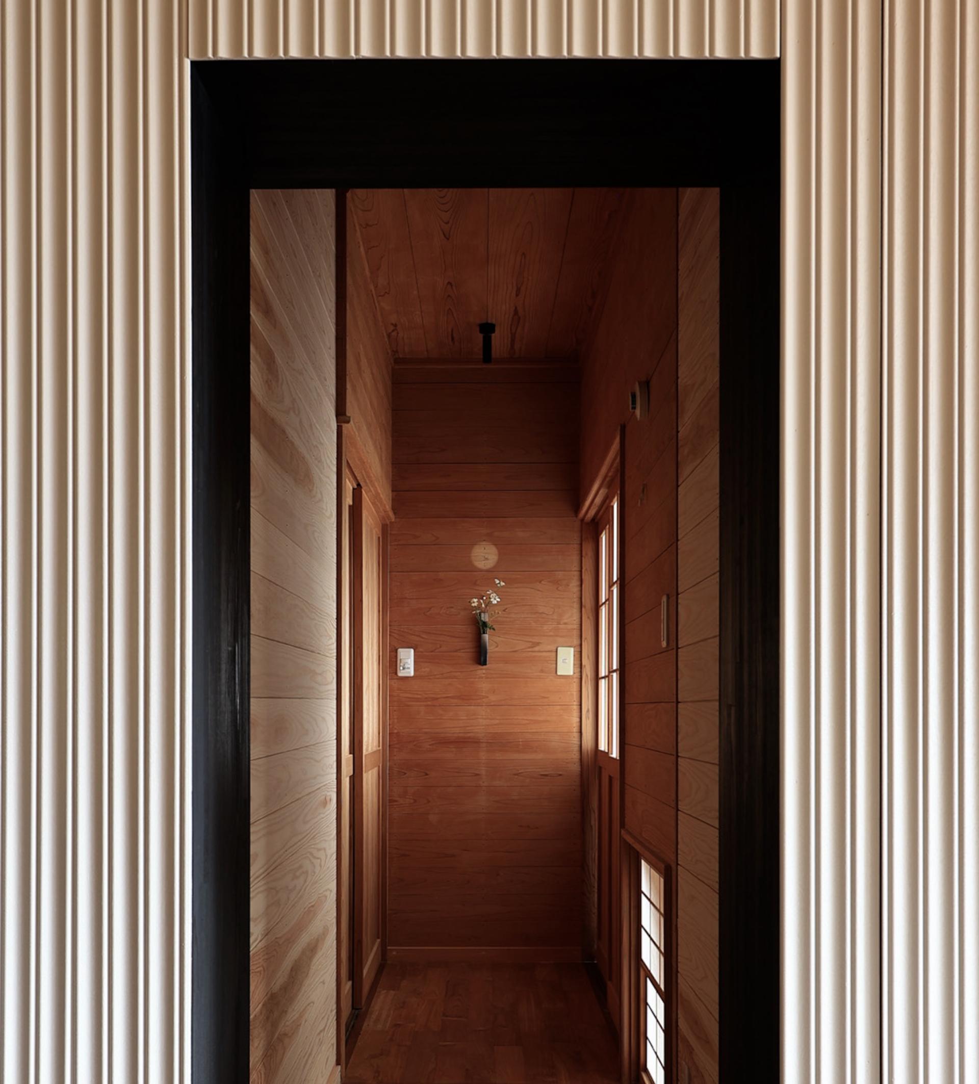 London Design Awards Winner - T Villa