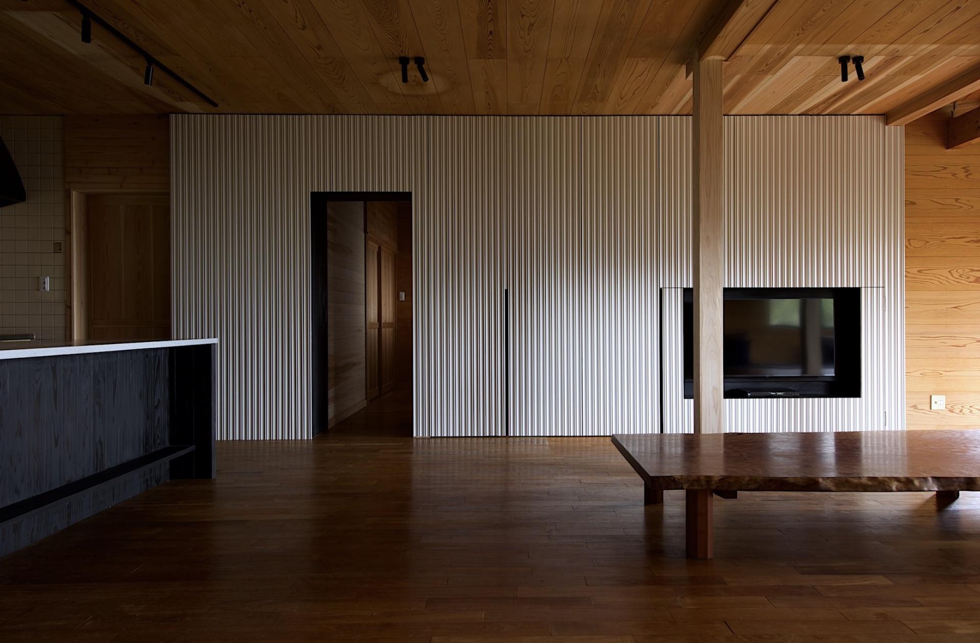 London Design Awards Winner - T Villa