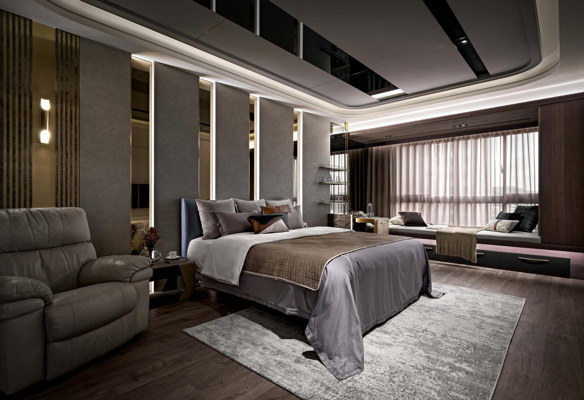 London Design Awards Winner - Across the Profound of endless flash