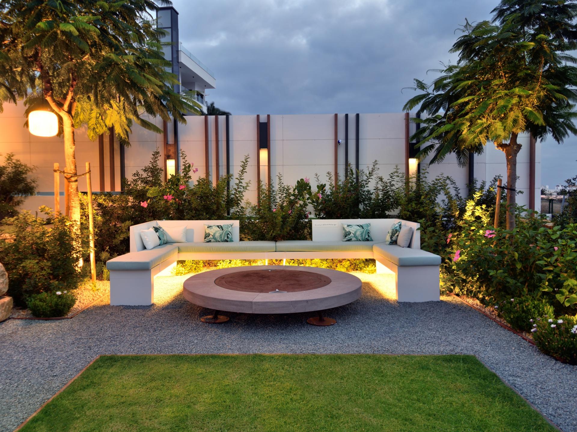 London Design Awards Winner - Jardín Roma