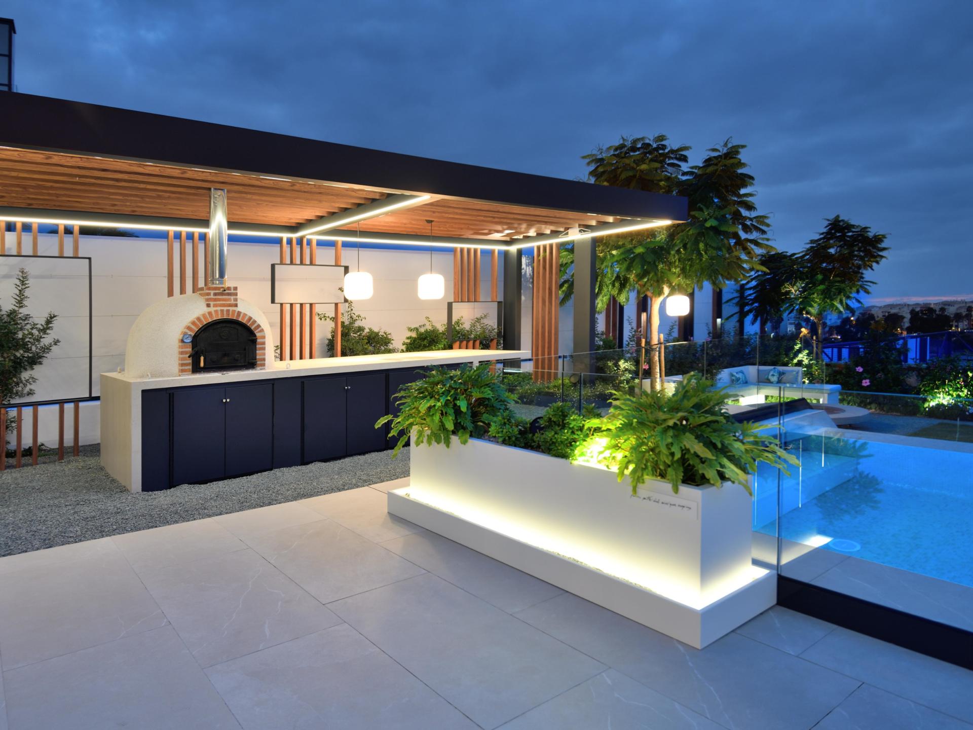 London Design Awards Winner - Jardín Roma