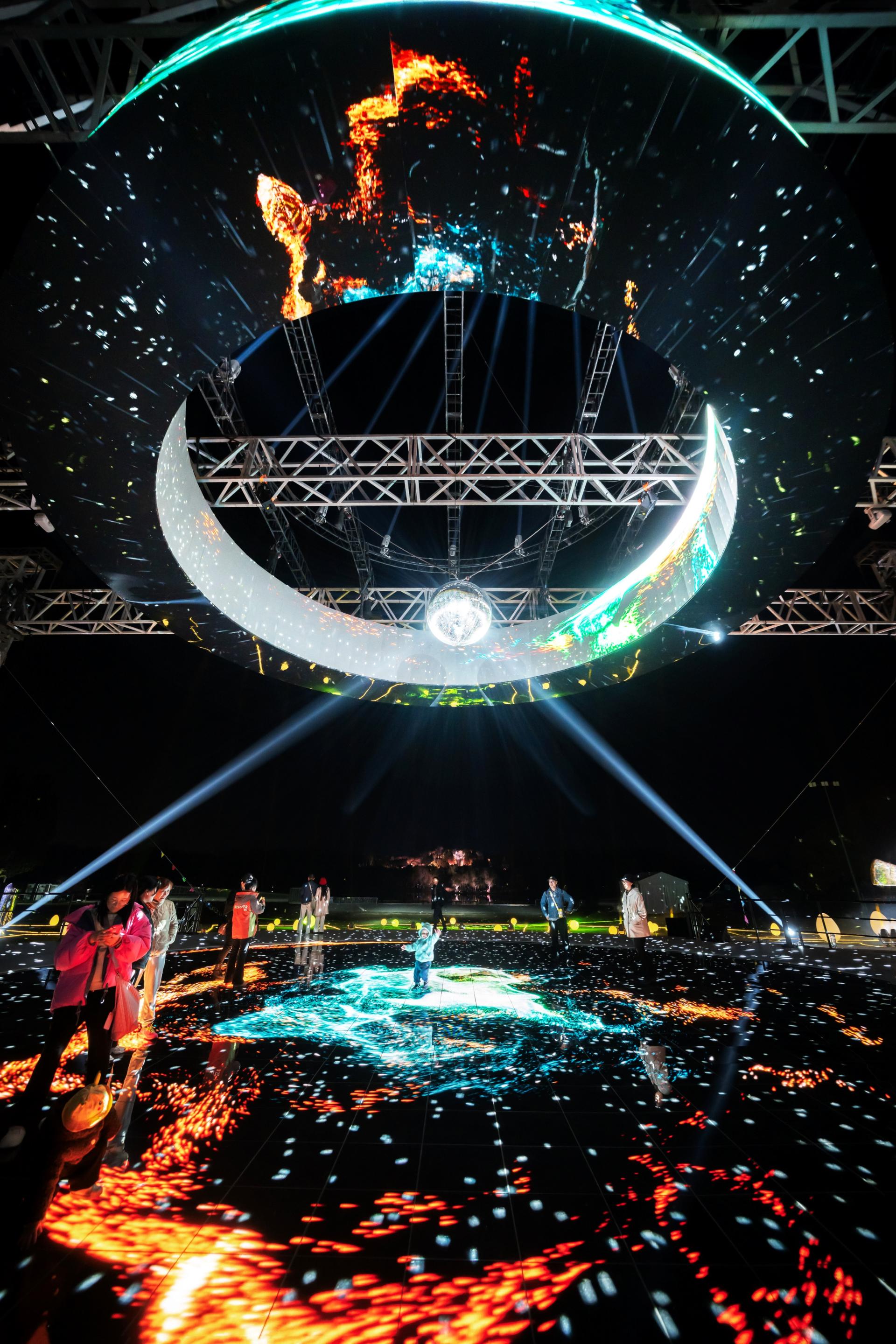 London Design Awards Winner - Ring of Life