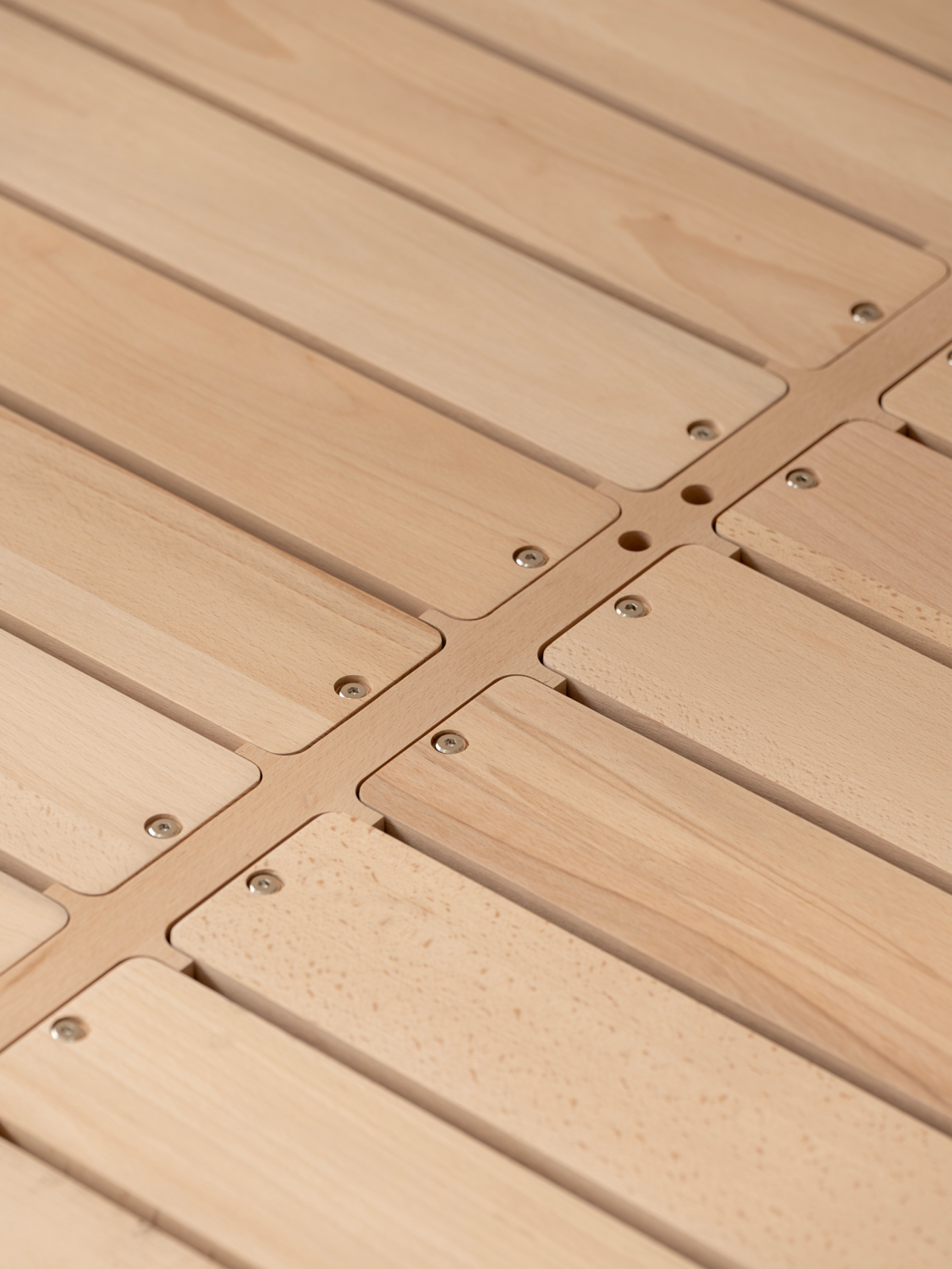 London Design Awards Winner - Invisible bed