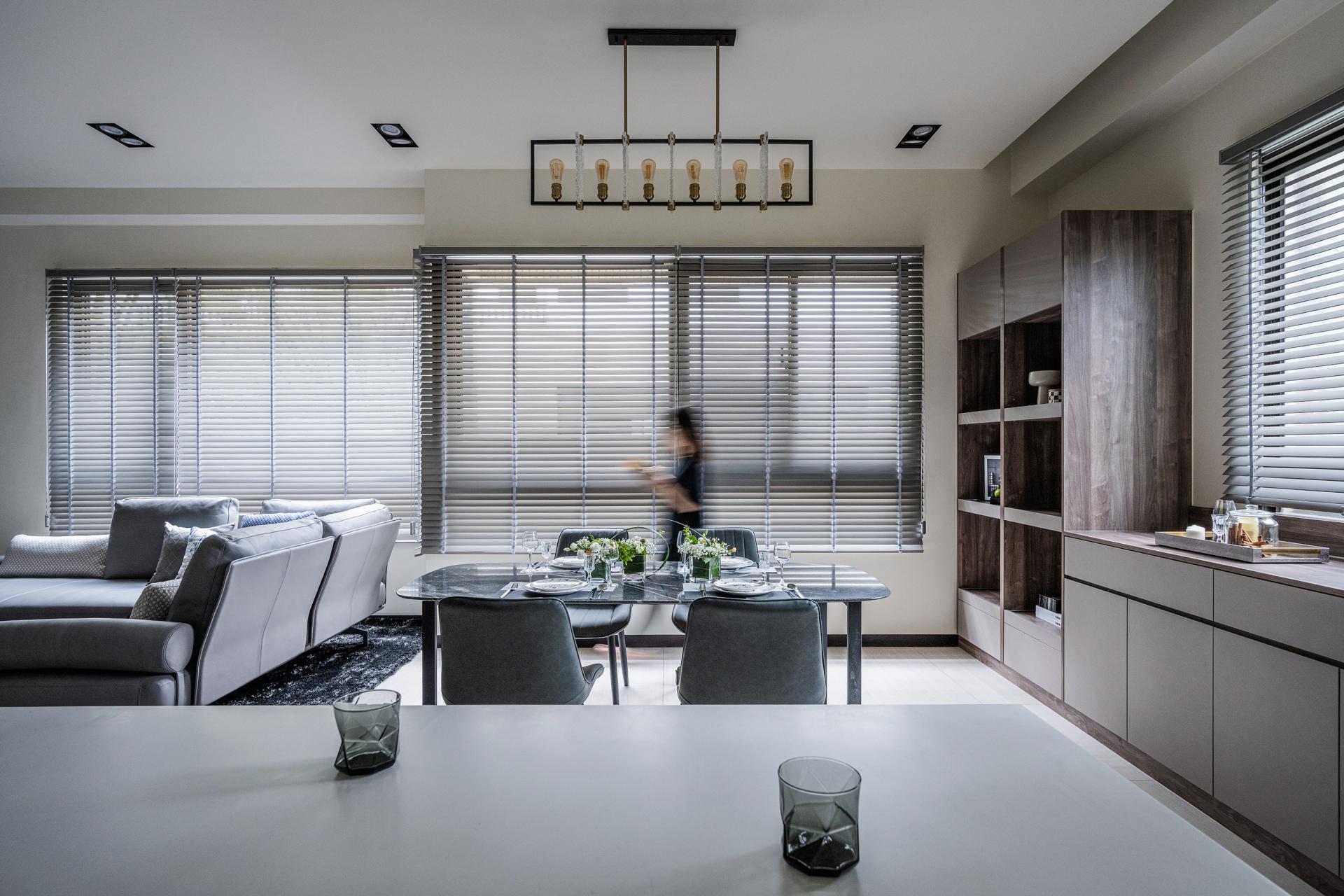 London Design Awards Winner - Gray Melodies
