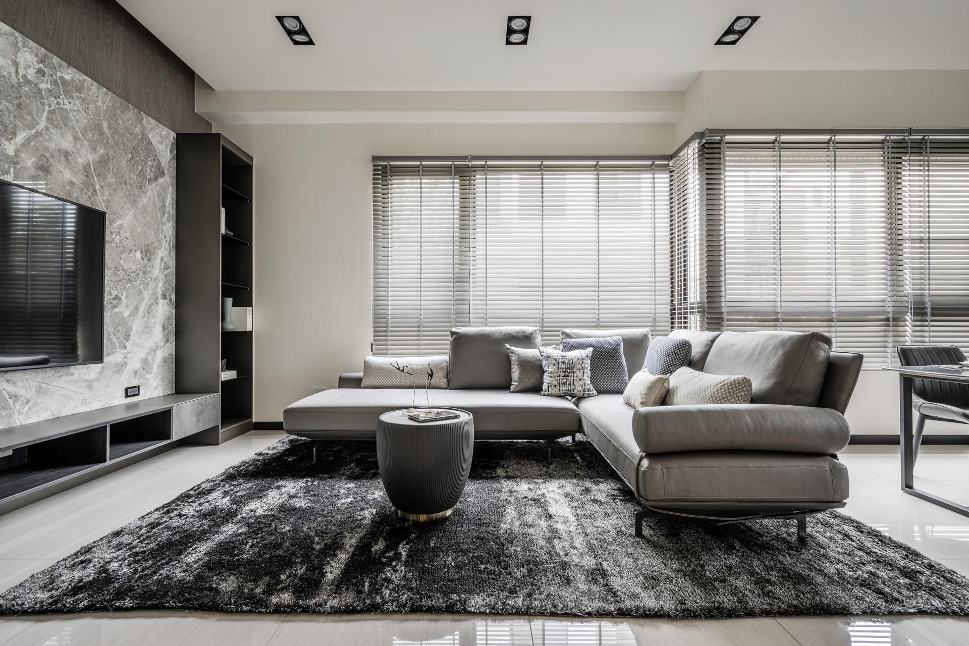 London Design Awards Winner - Gray Melodies