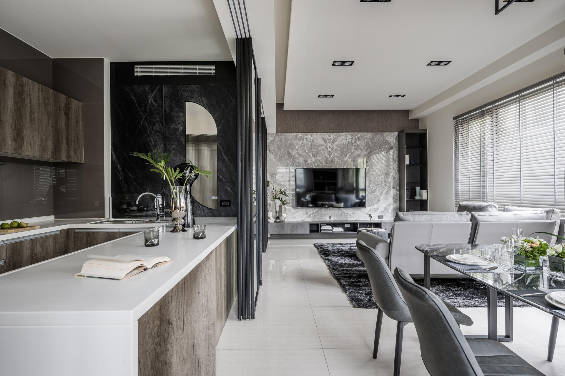 London Design Awards Winner - Gray Melodies