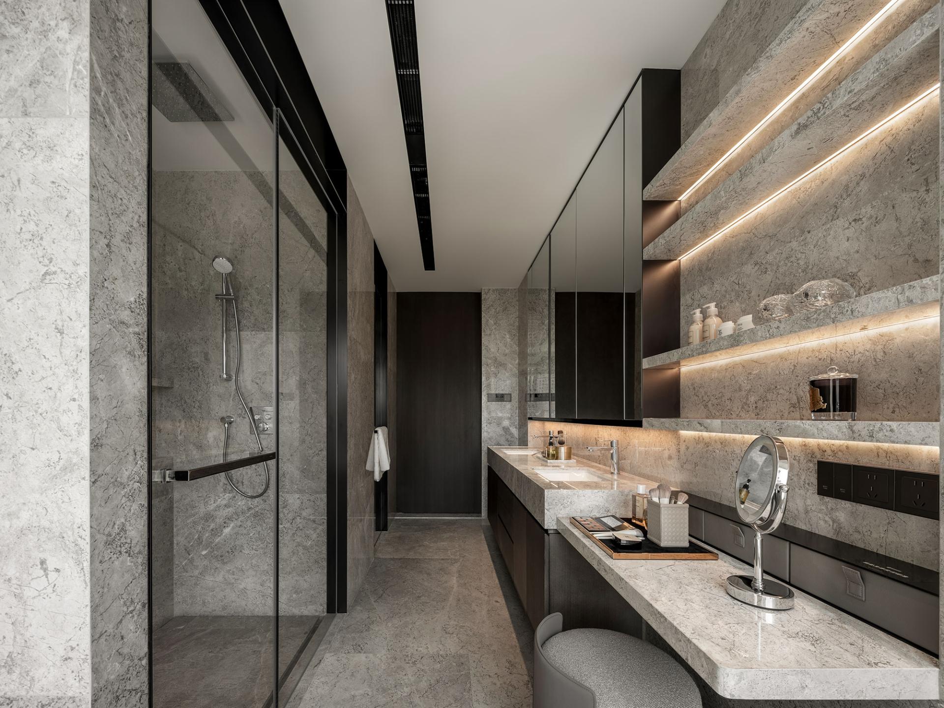 London Design Awards Winner - THE LAKE PALACE