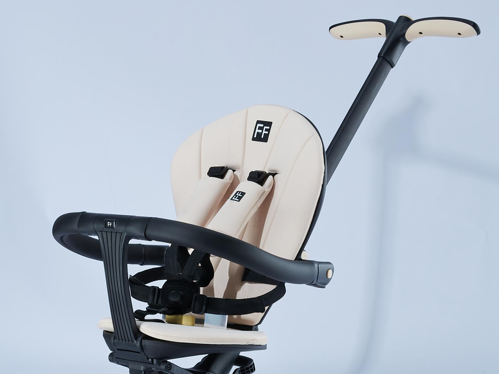 London Design Awards Winner - FF61 Sea Rider