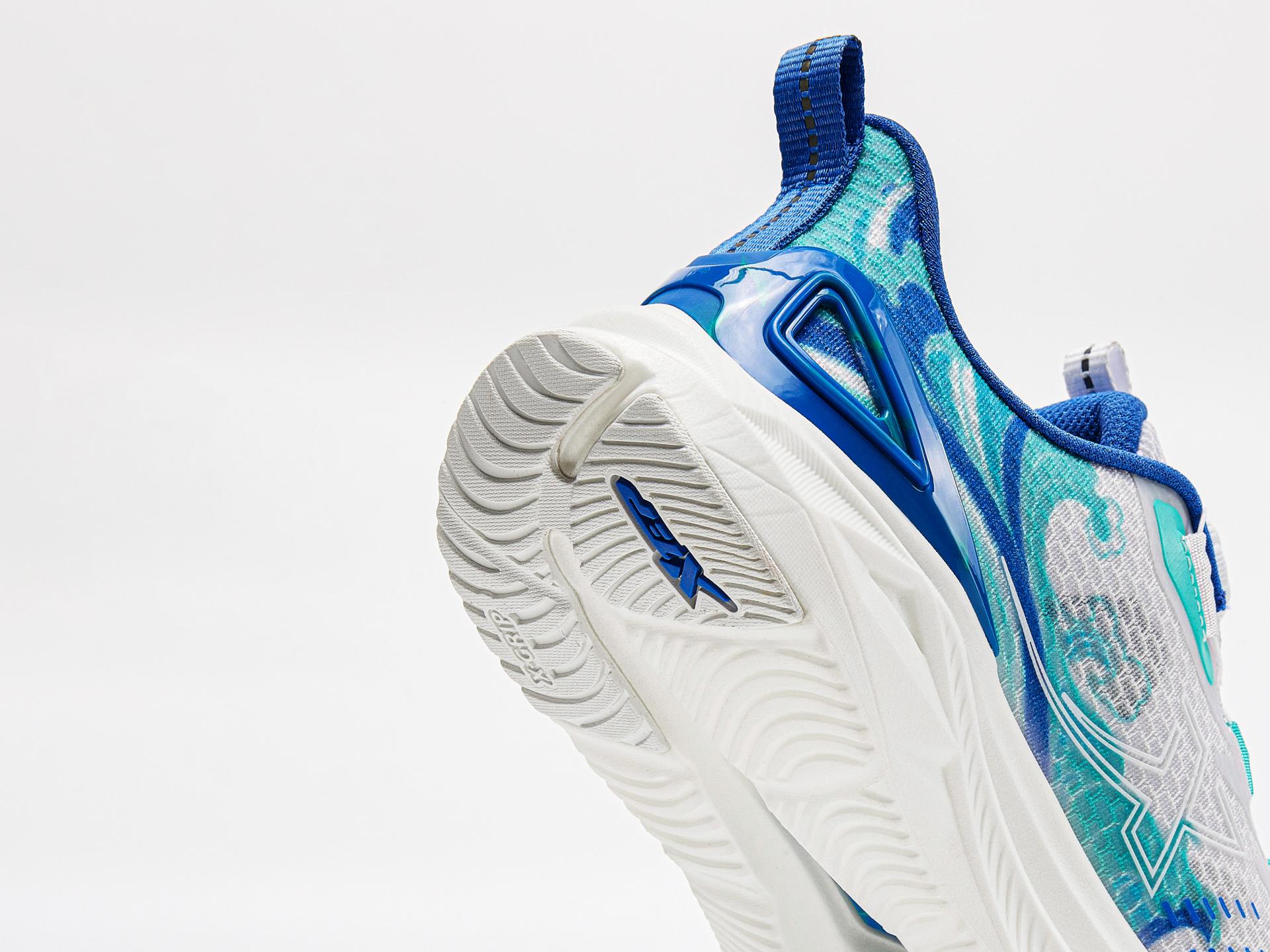 London Design Awards Winner - Healthy Stride A+ Running Shoes