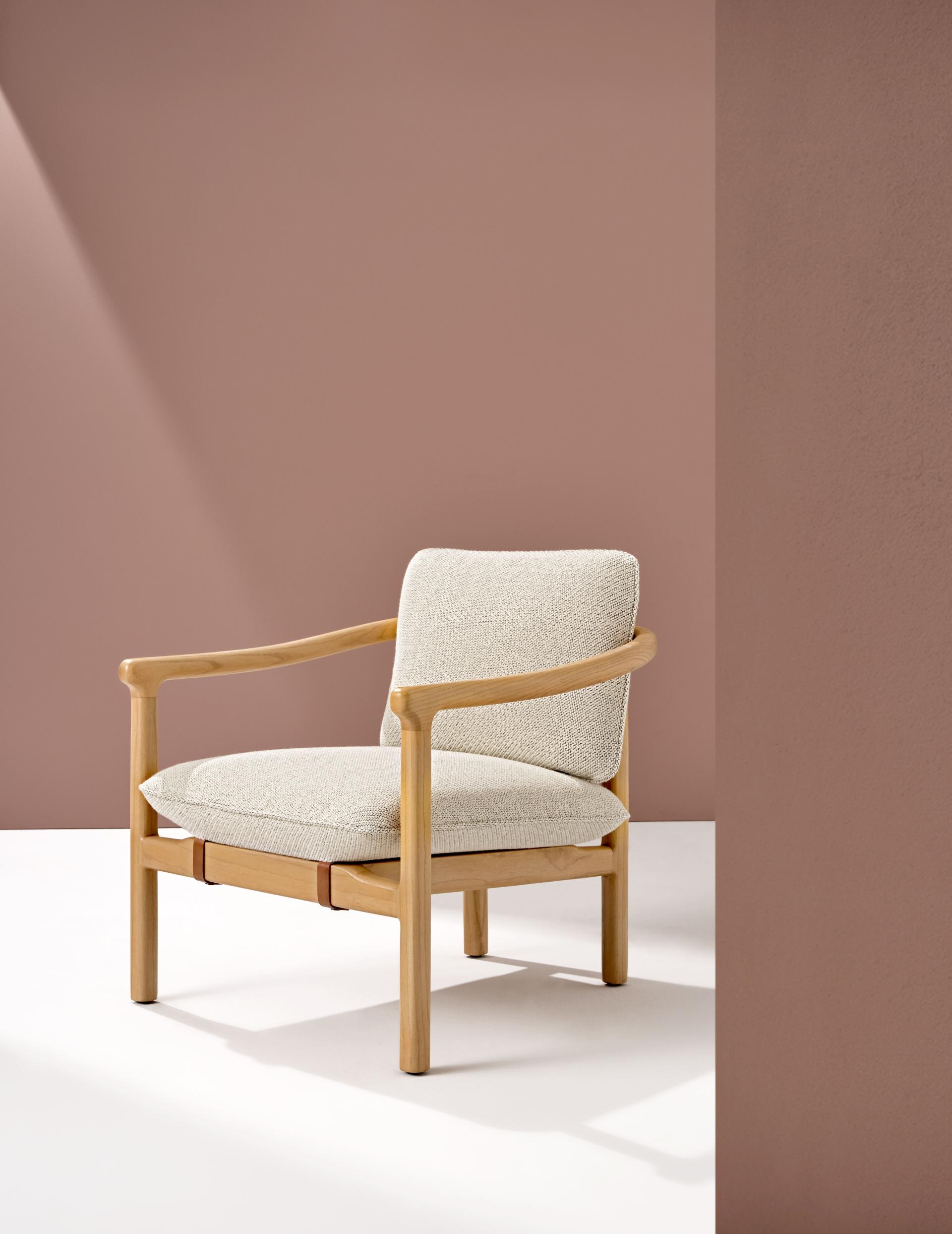 London Design Awards Winner - Nigiri Armchair