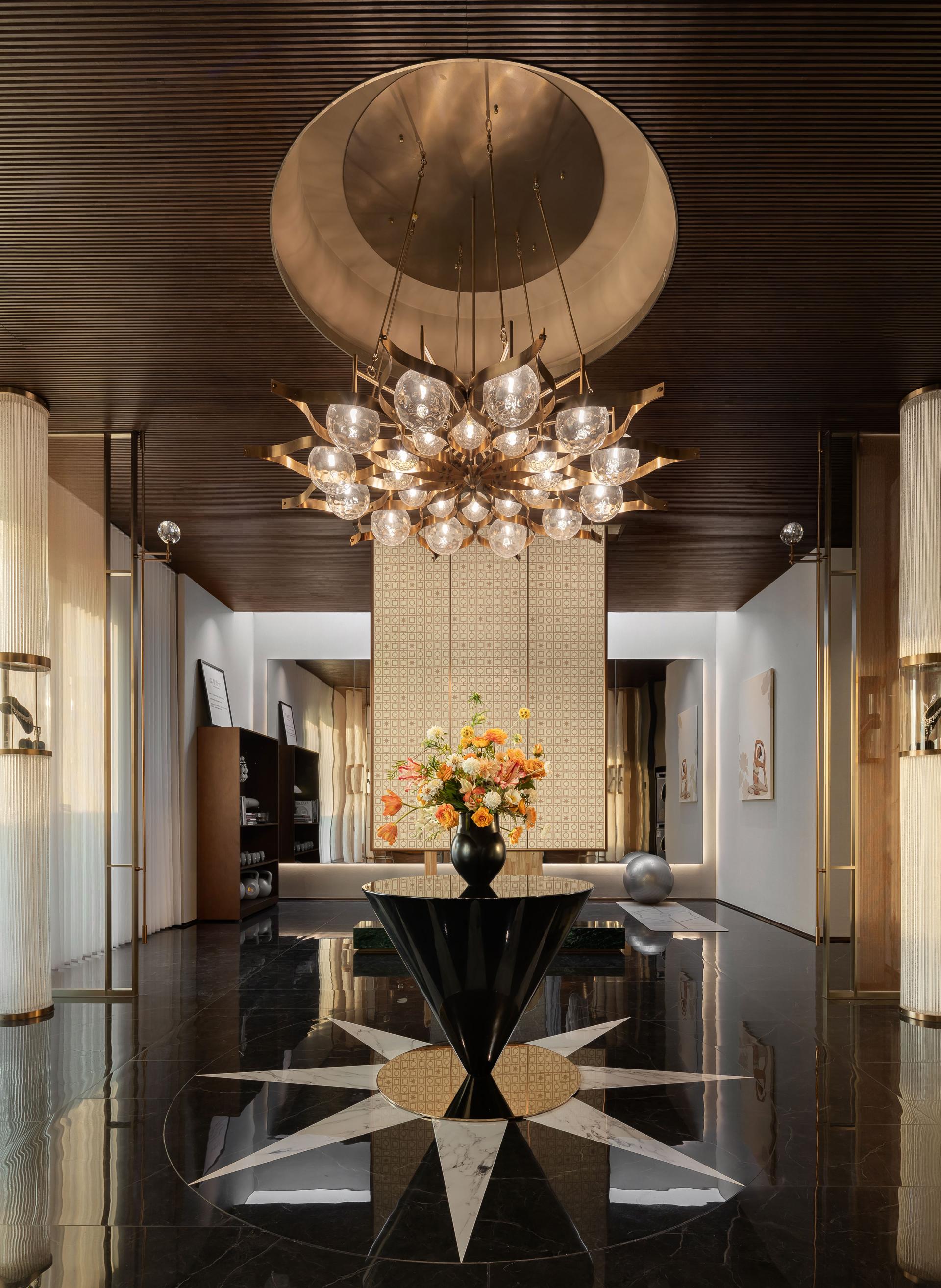 London Design Awards Winner - Wanrong Shengfeishanyu Bieshuyangbanjian