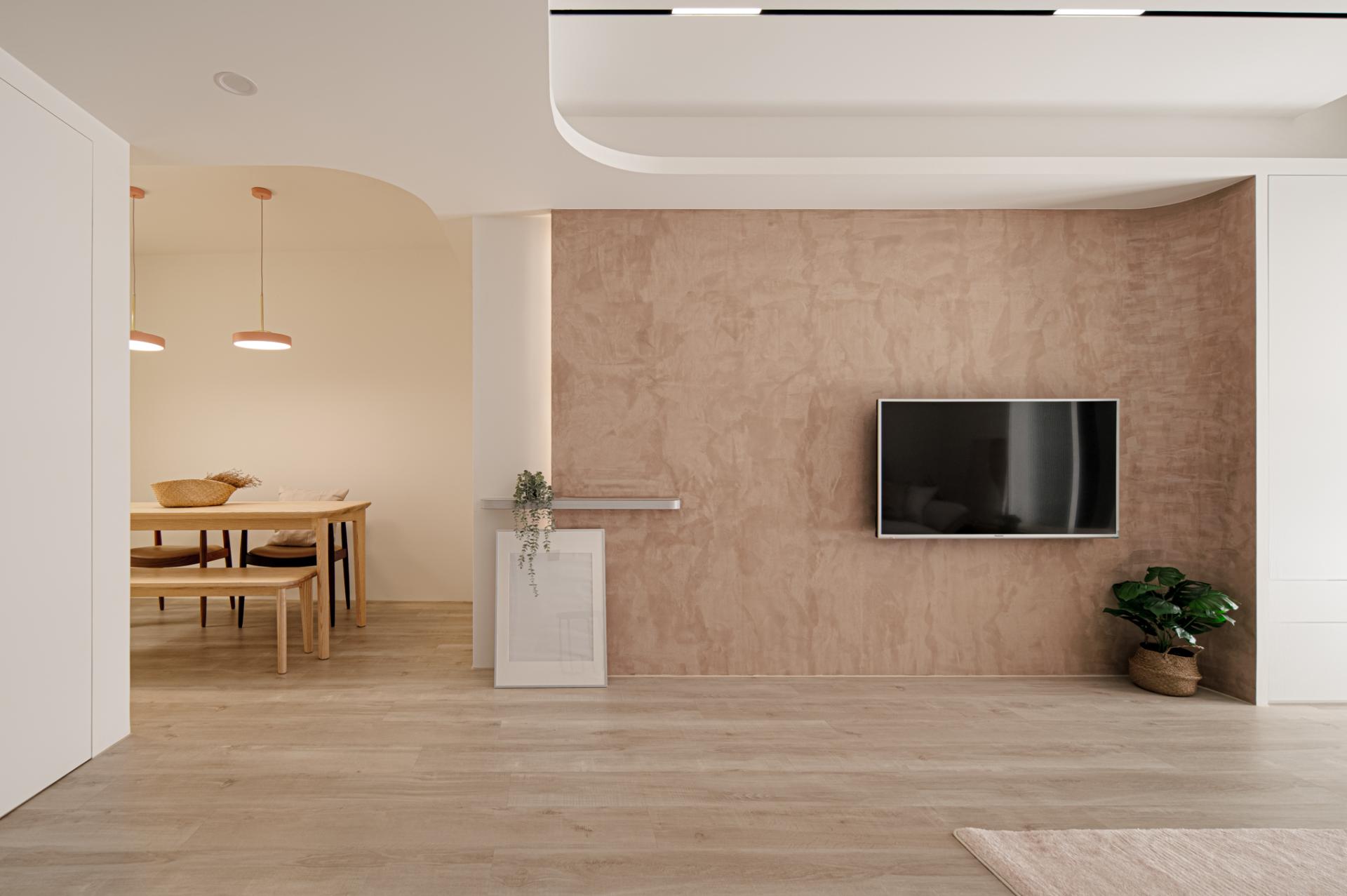 London Design Awards Winner - Luminescent Tranquility