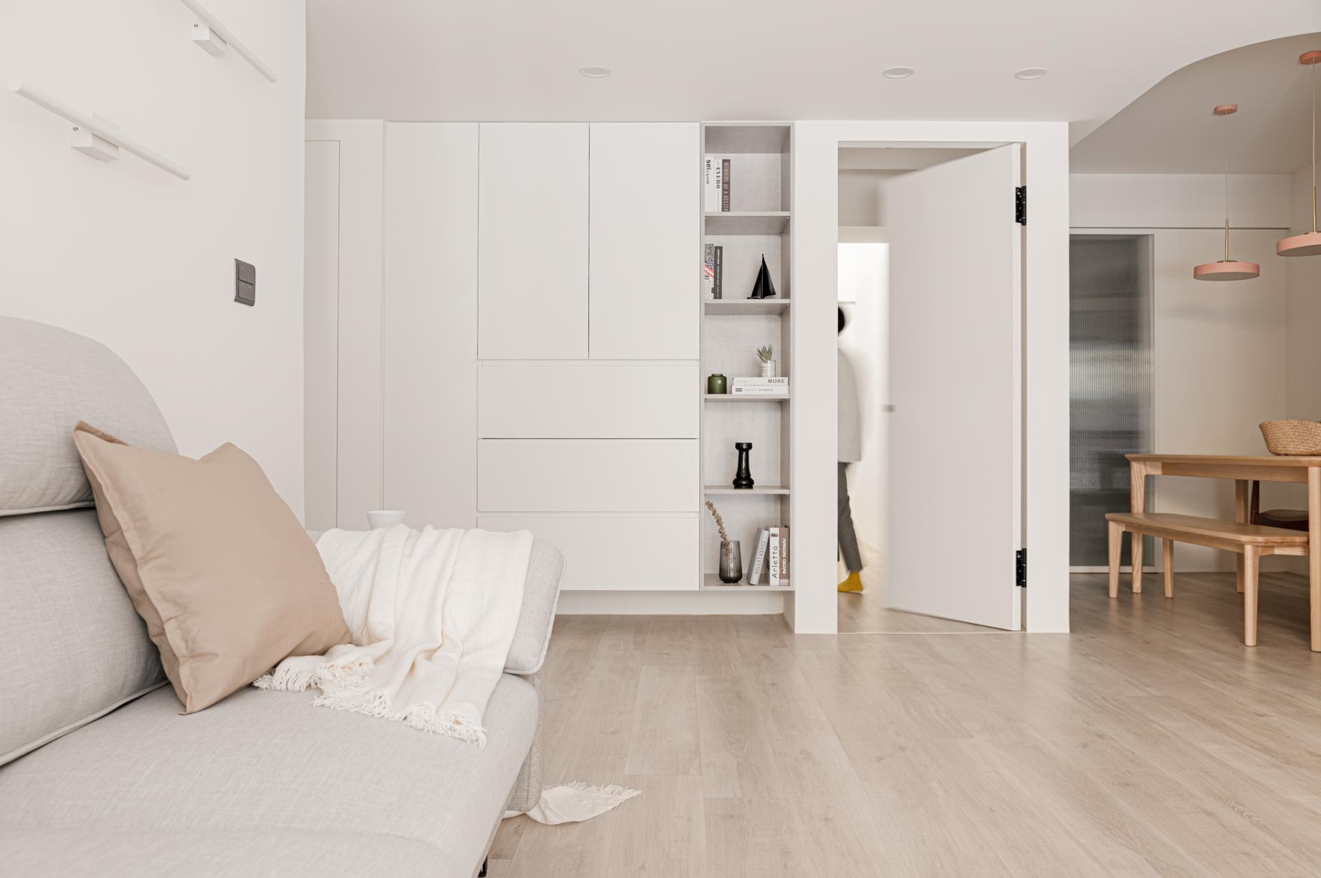 London Design Awards Winner - Luminescent Tranquility