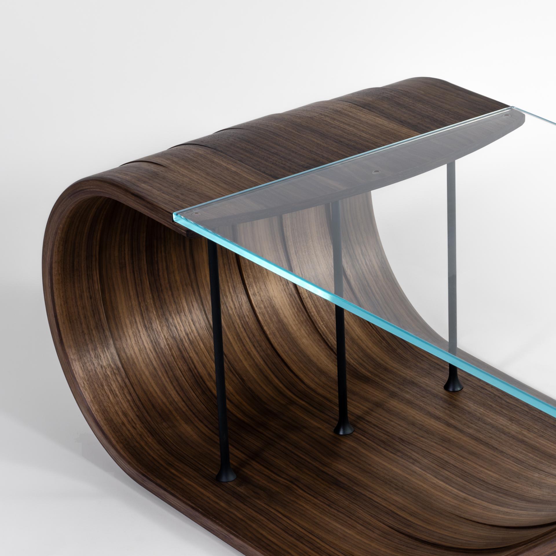 London Design Awards Winner - Kromme Table