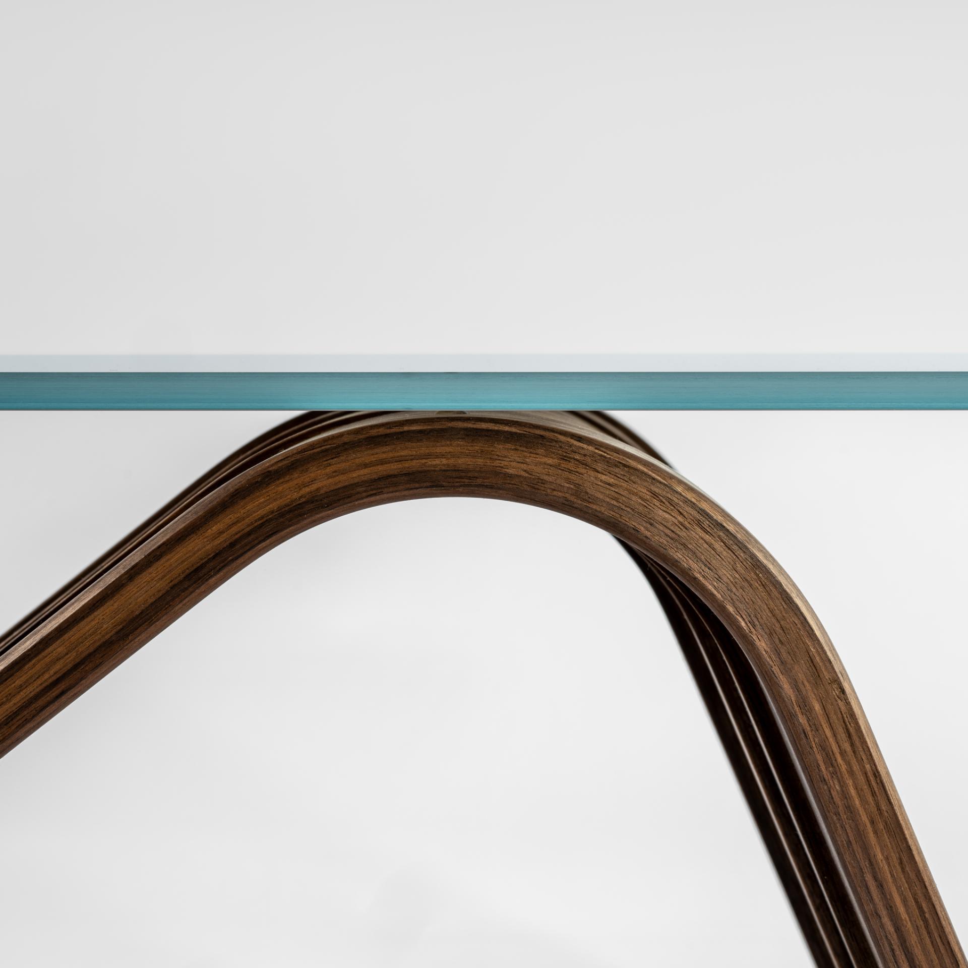 London Design Awards Winner - Kromme Table