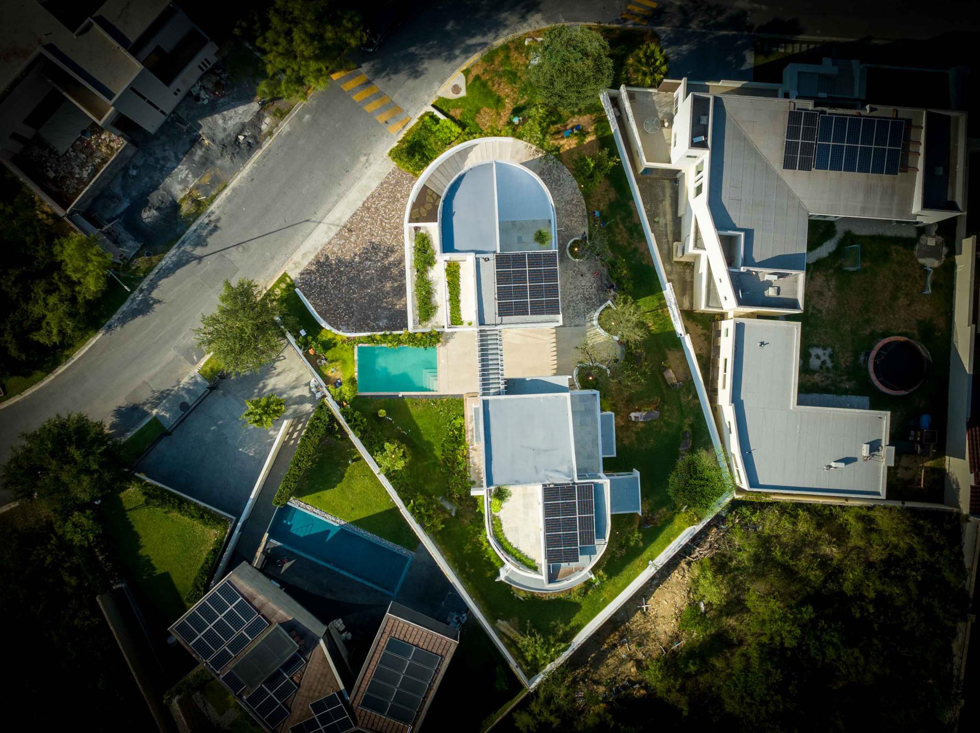 London Design Awards Winner - HOUSE 360