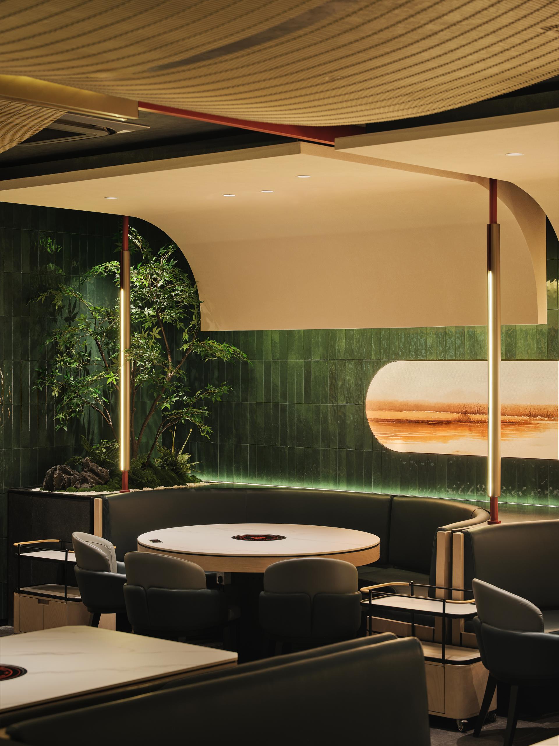 London Design Awards Winner - Guangzhou Zhengjia Plaza Baheli Flagship Store