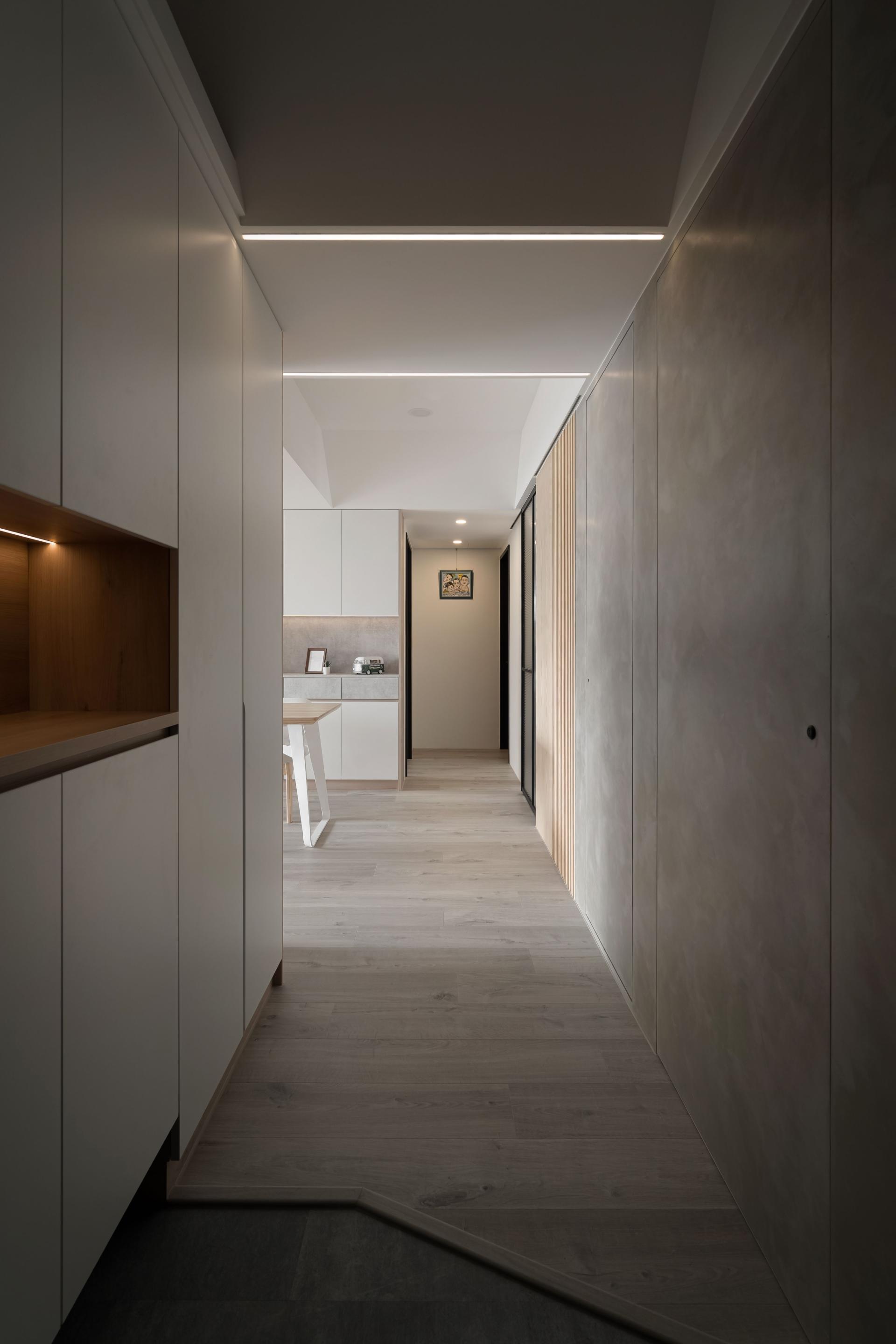 London Design Awards Winner - Serenity in Equilibrium