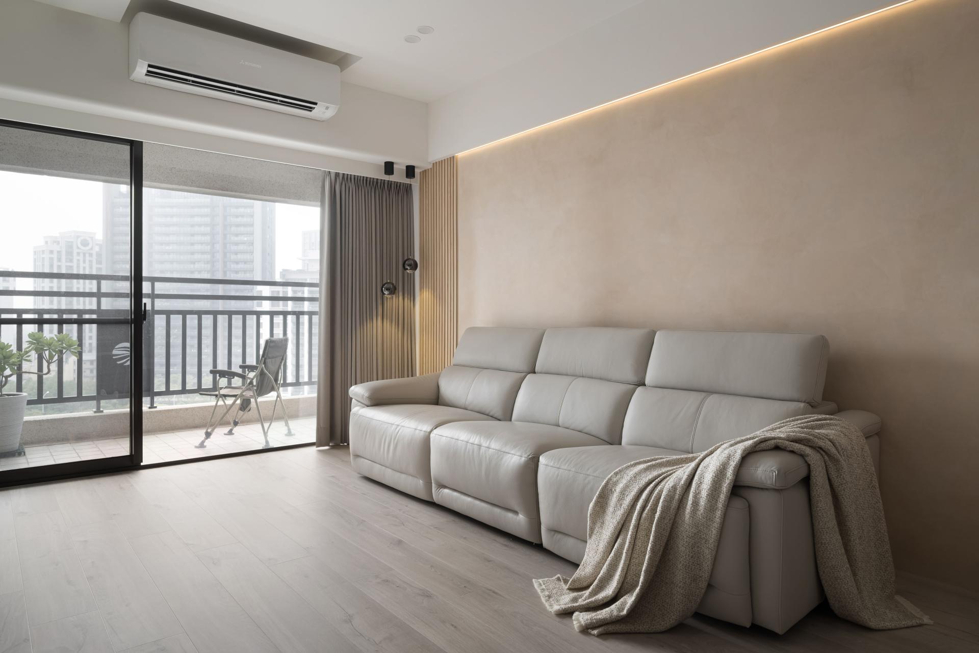 London Design Awards Winner - Serenity in Equilibrium