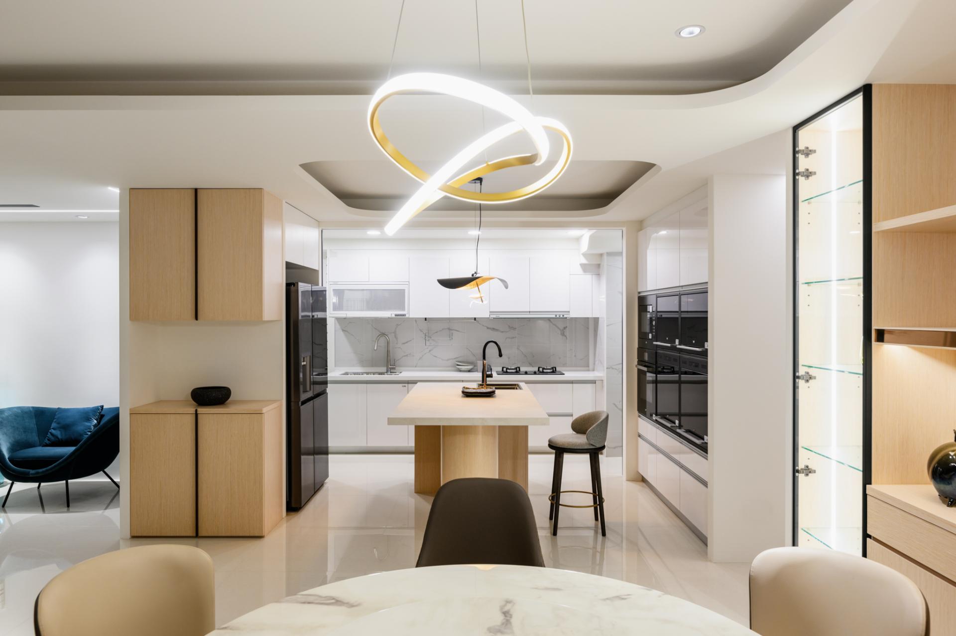 London Design Awards Winner - Refined Geometry