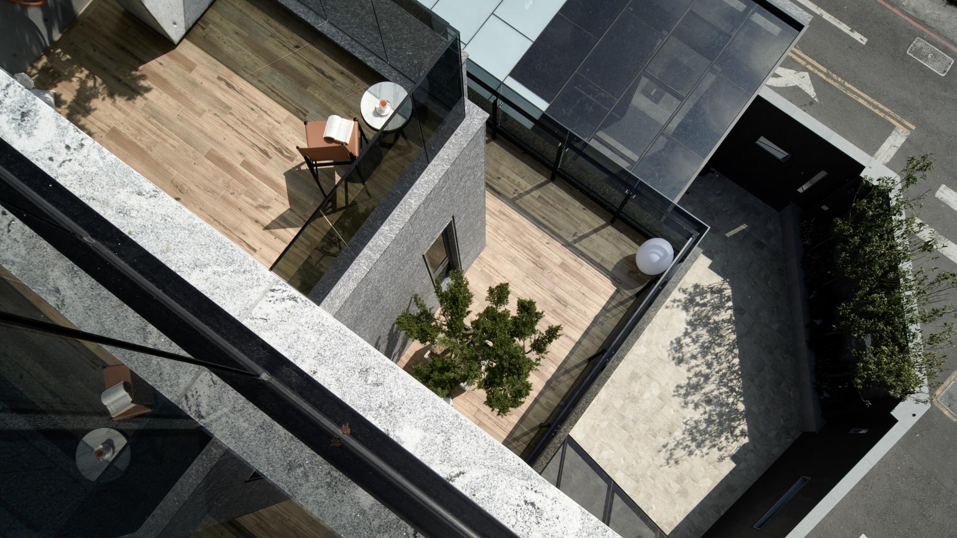 London Design Awards Winner - Geometry of Light 