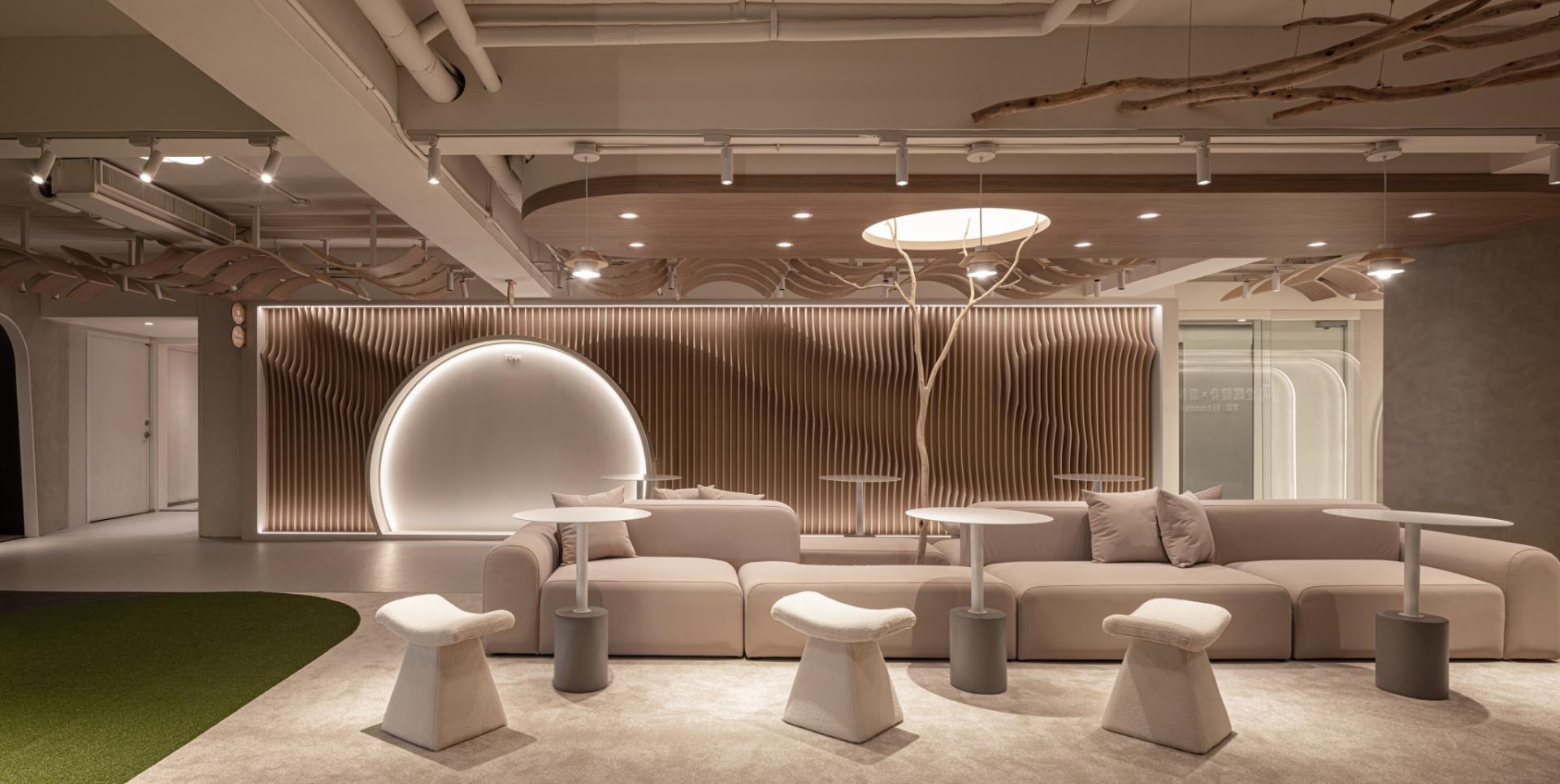 London Design Awards Winner - Origins of the Circle