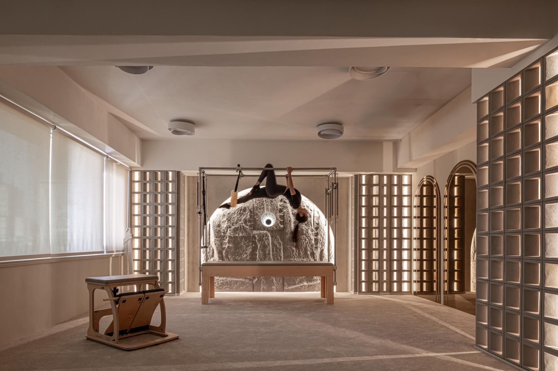 London Design Awards Winner - Origins of the Circle