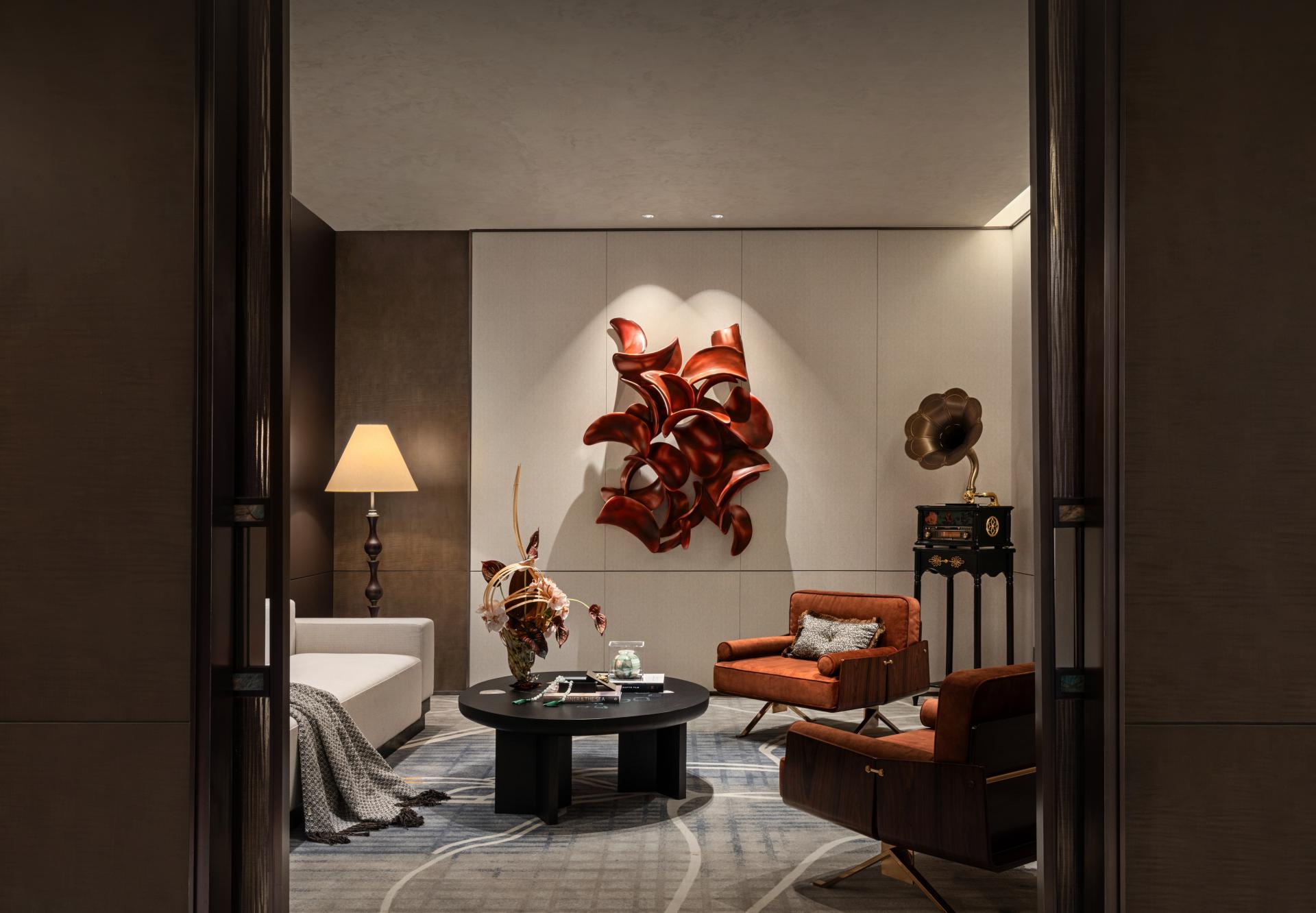 London Design Awards Winner - Peninsula Mansion