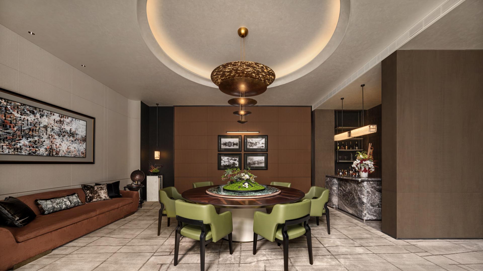 London Design Awards Winner - Peninsula Mansion