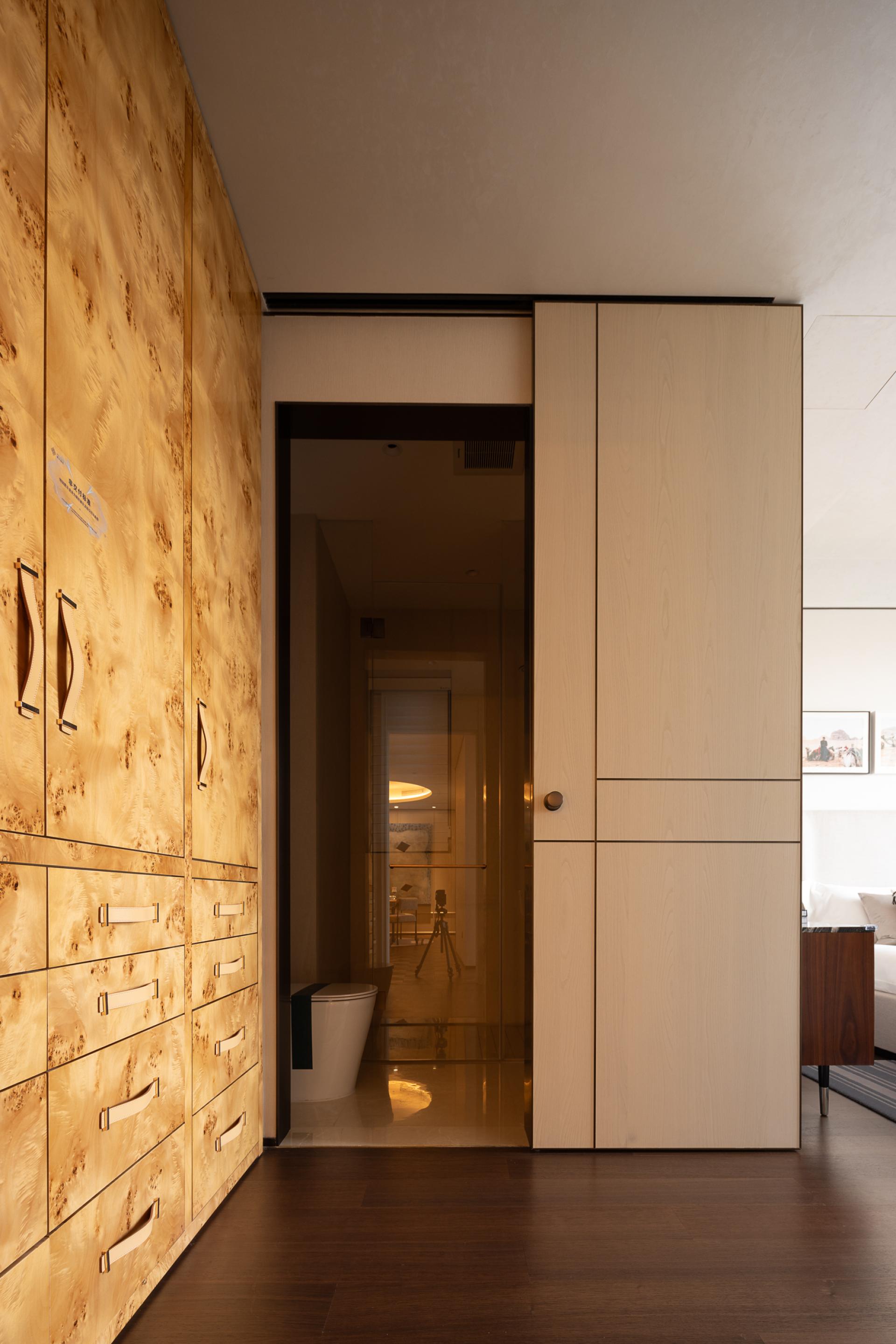 London Design Awards Winner - Xian Taiwei 190 Sample Room