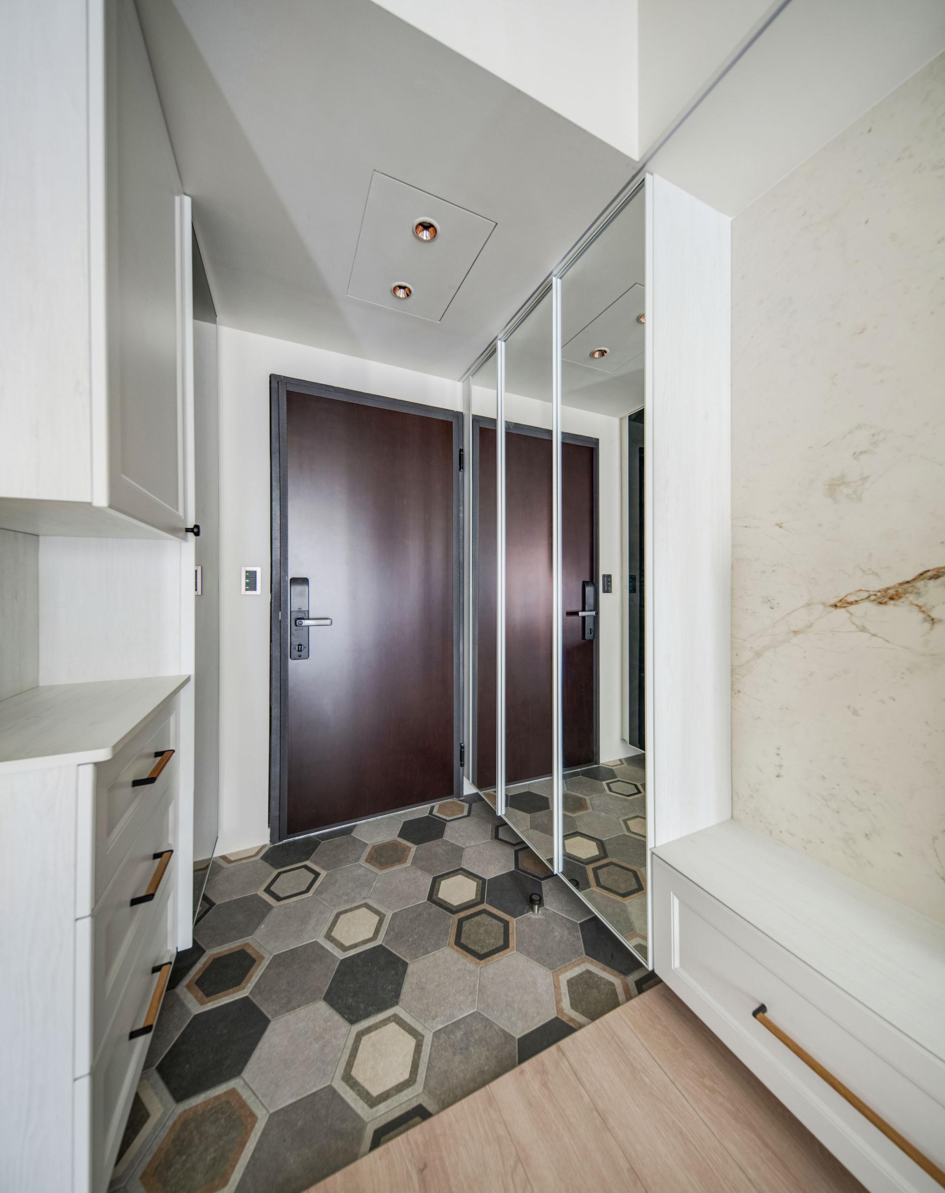 London Design Awards Winner - Delicate Elegance