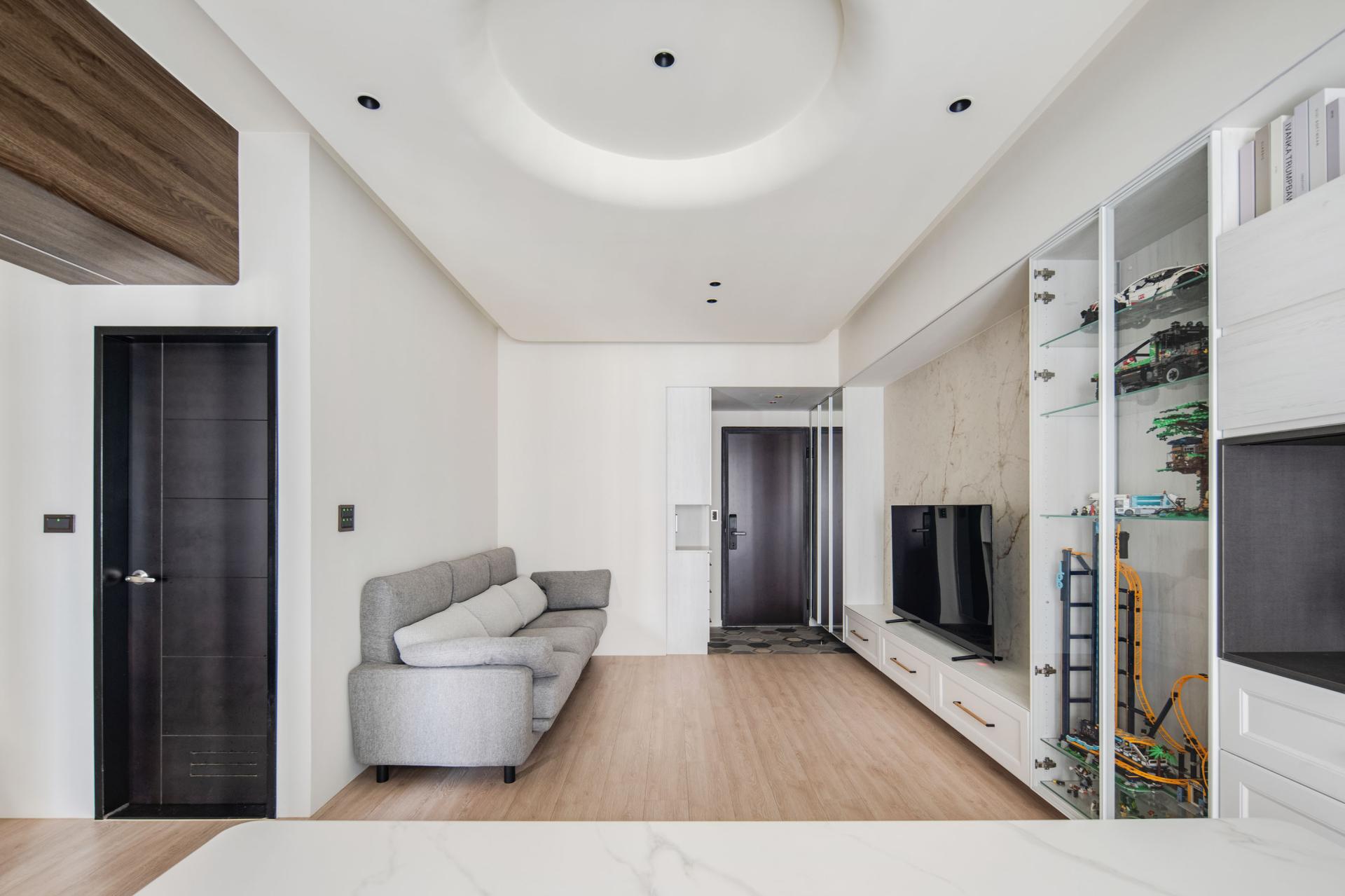 London Design Awards Winner - Delicate Elegance