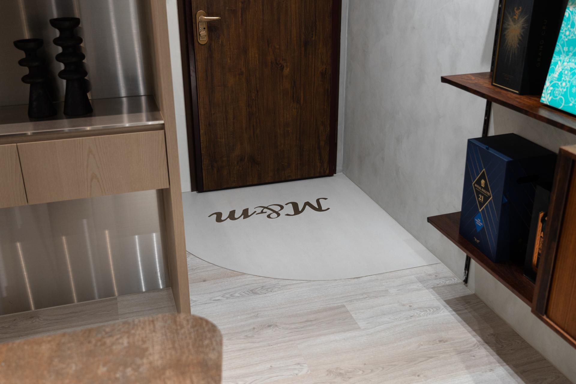 London Design Awards Winner - M & M