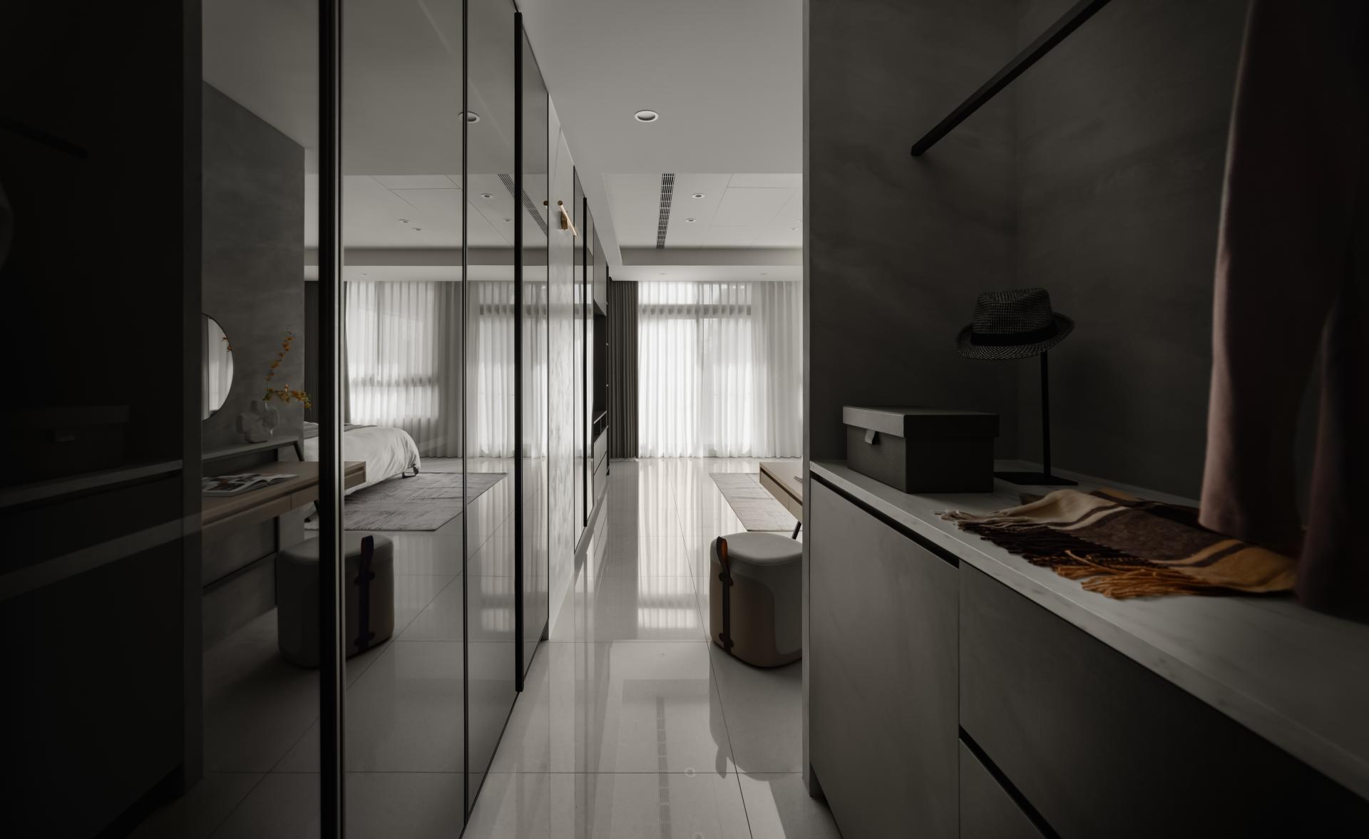 London Design Awards Winner - Greatest Luck
