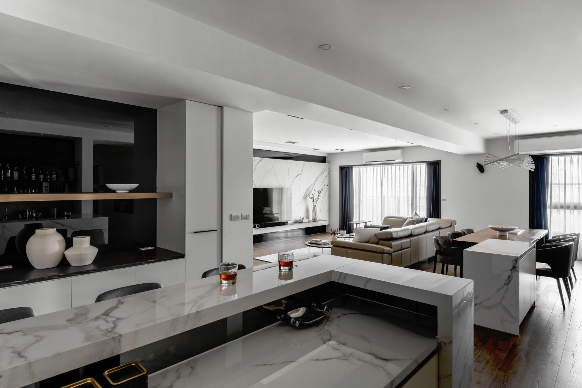 London Design Awards Winner - Cosmo Islet