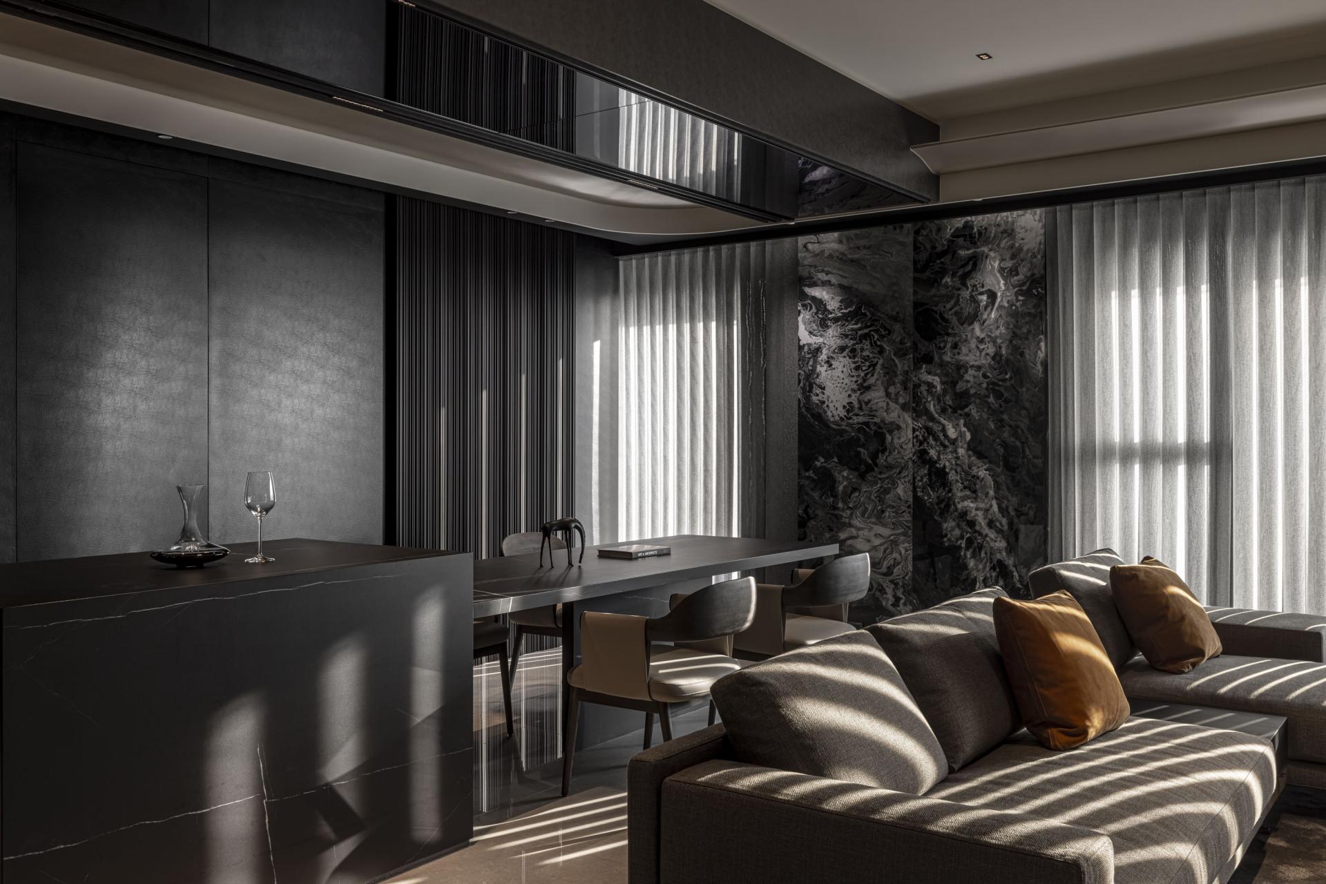 London Design Awards Winner - Yin & Yang