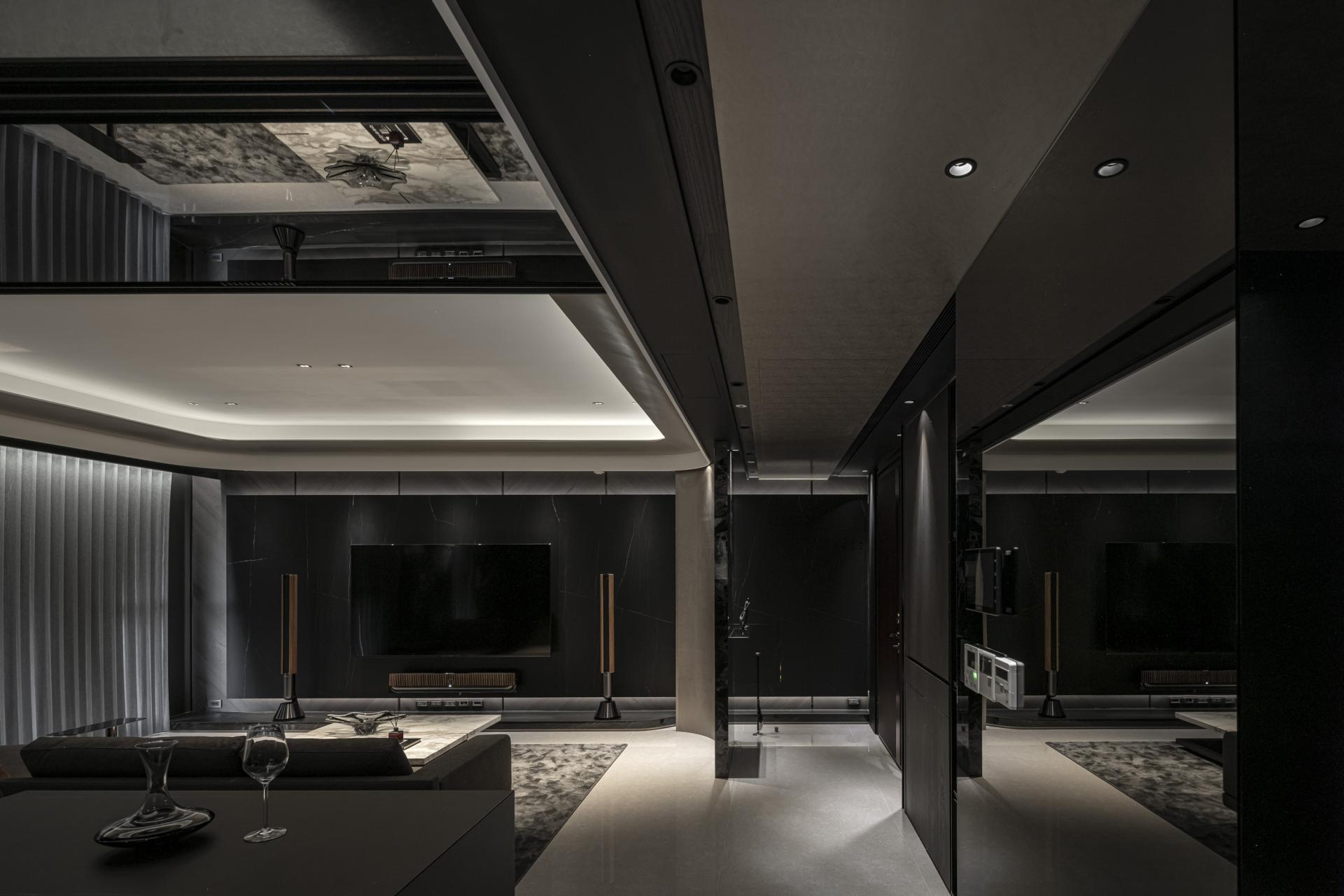 London Design Awards Winner - Yin & Yang