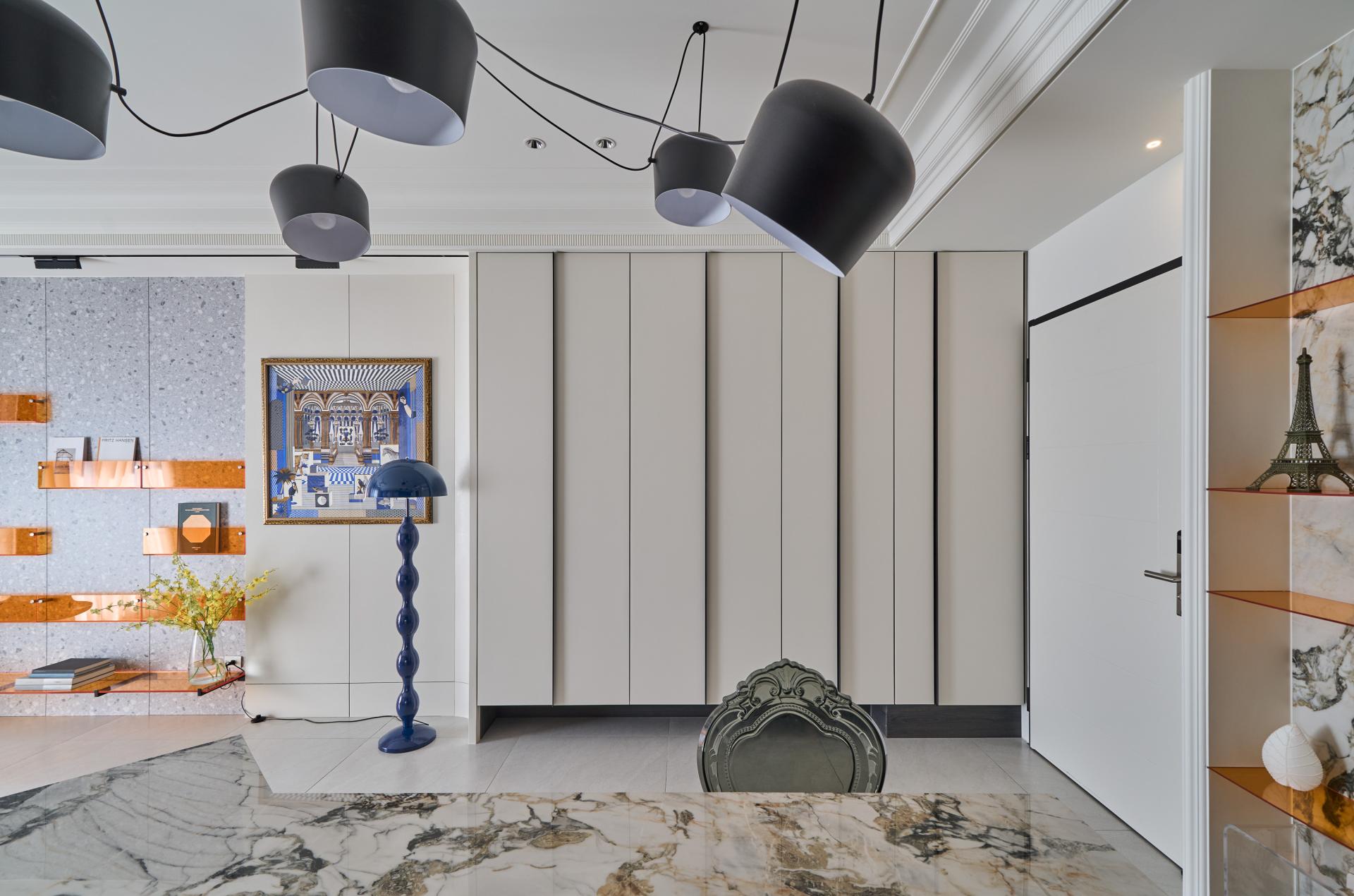 London Design Awards Winner - LE CLUB