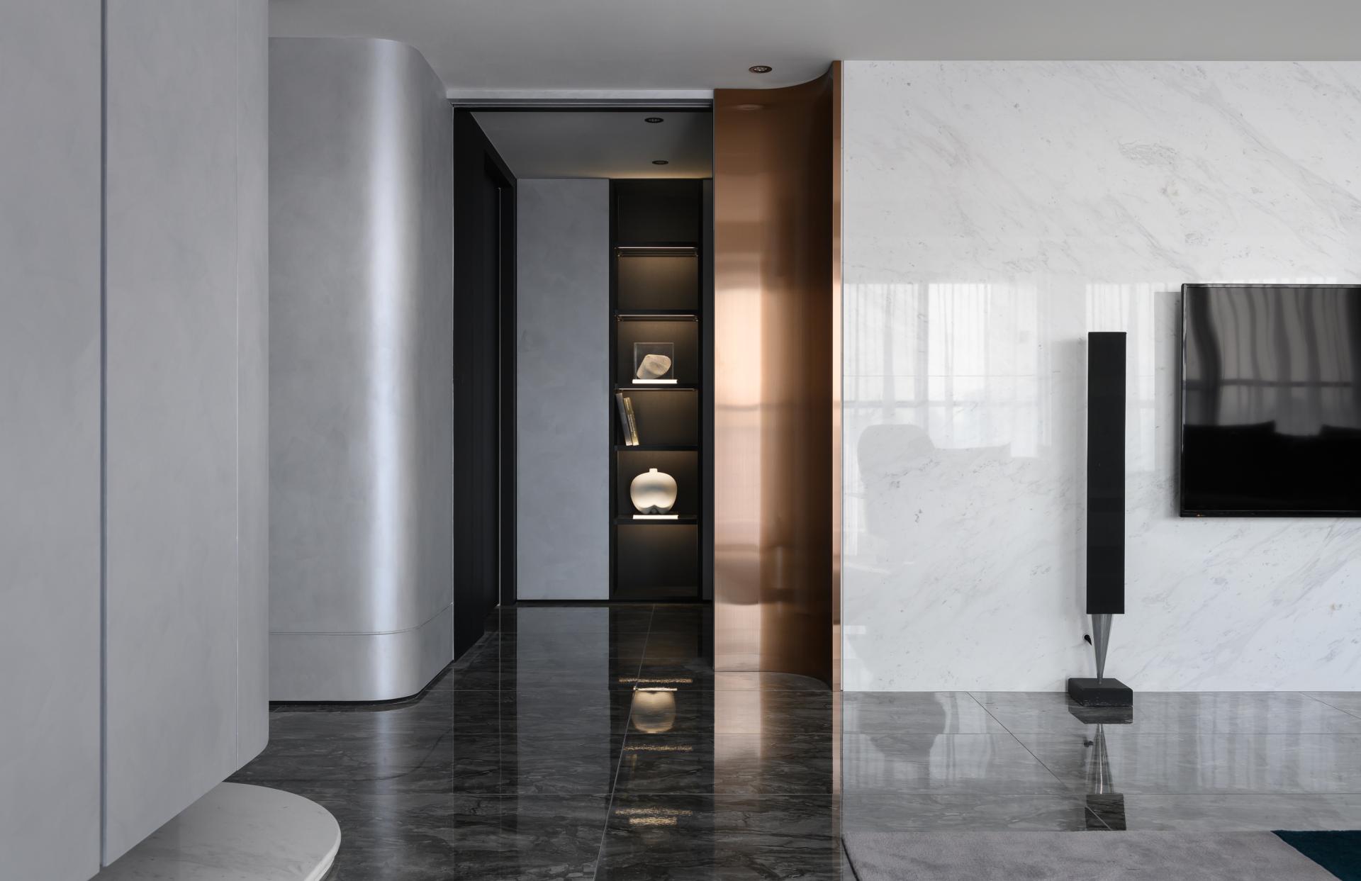 London Design Awards Winner - Perpetual Revel