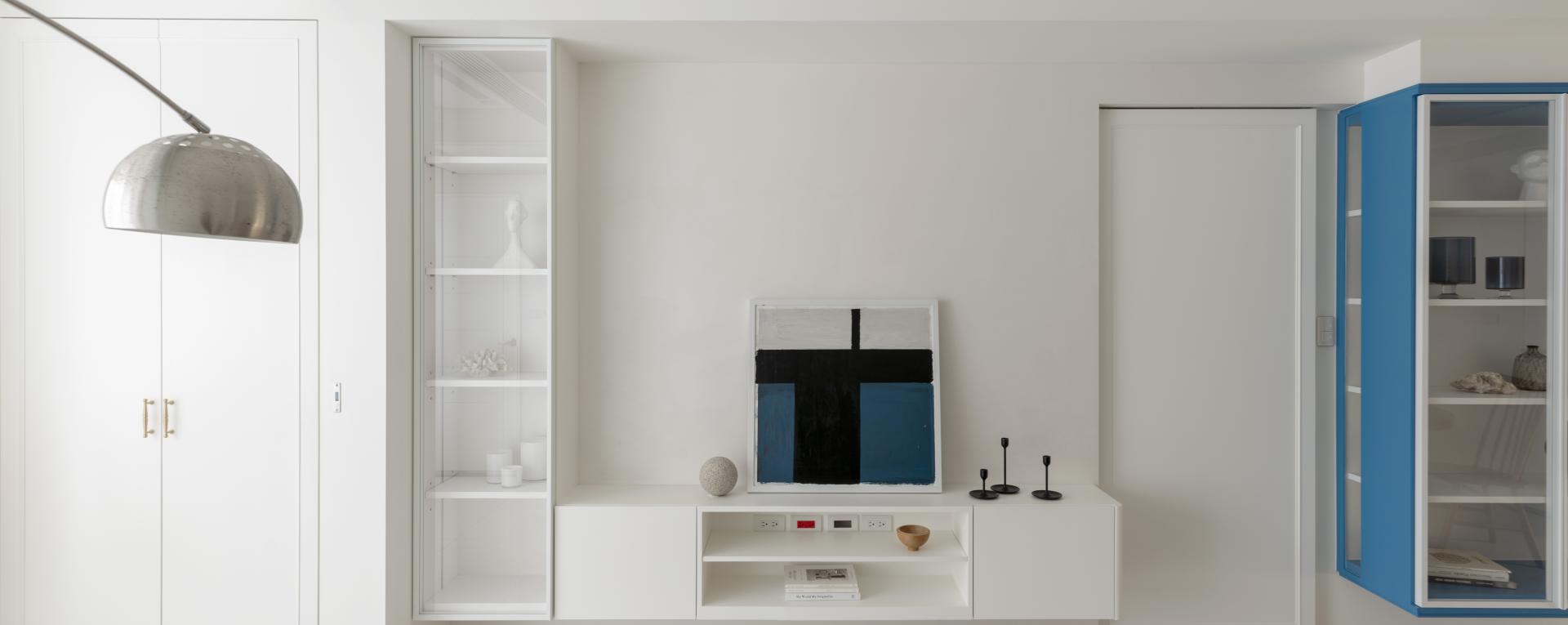 London Design Awards Winner - A Realm of Purity: The Symphony of Modern Elegance and Tranquility