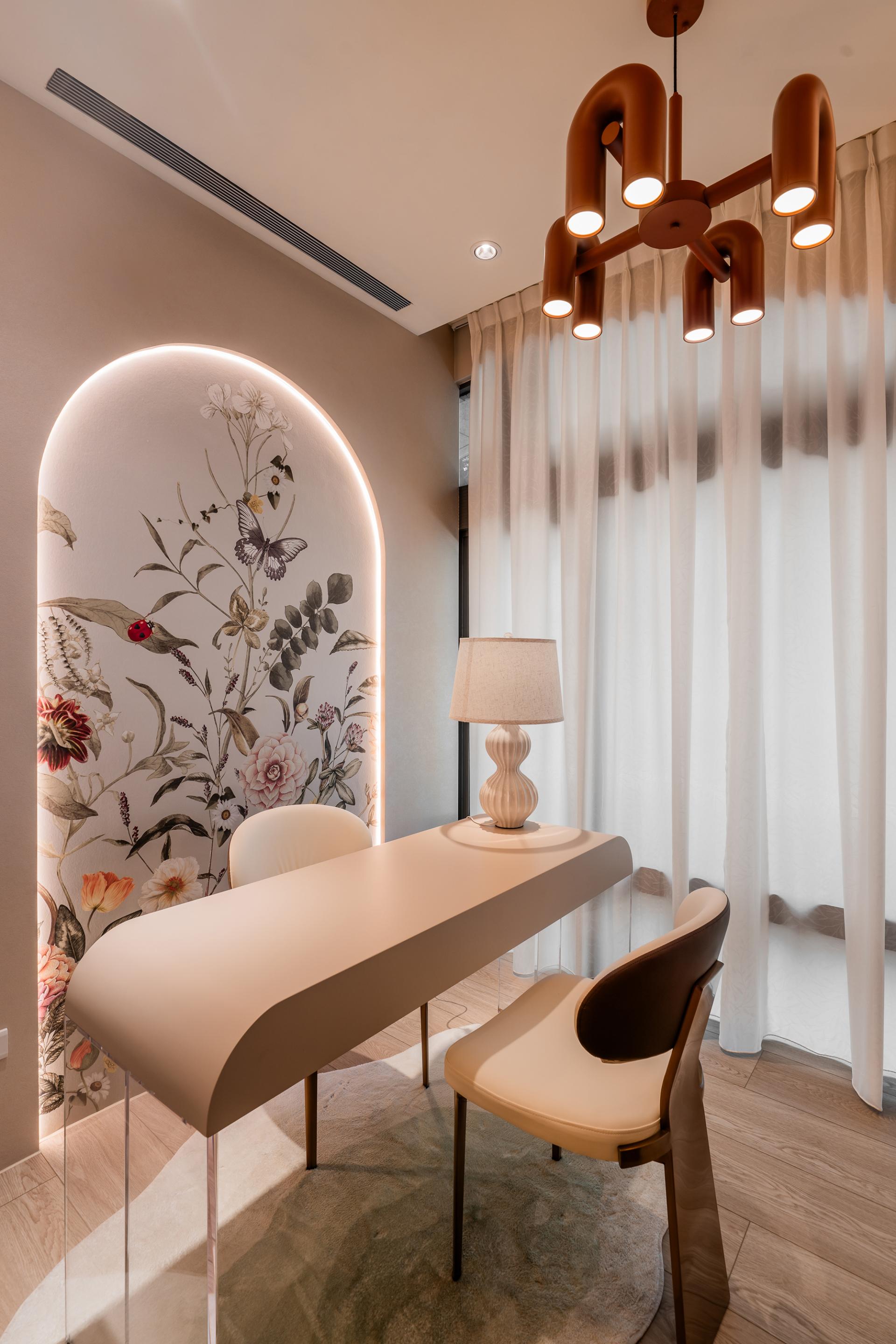 London Design Awards Winner - Fleur Éternelle