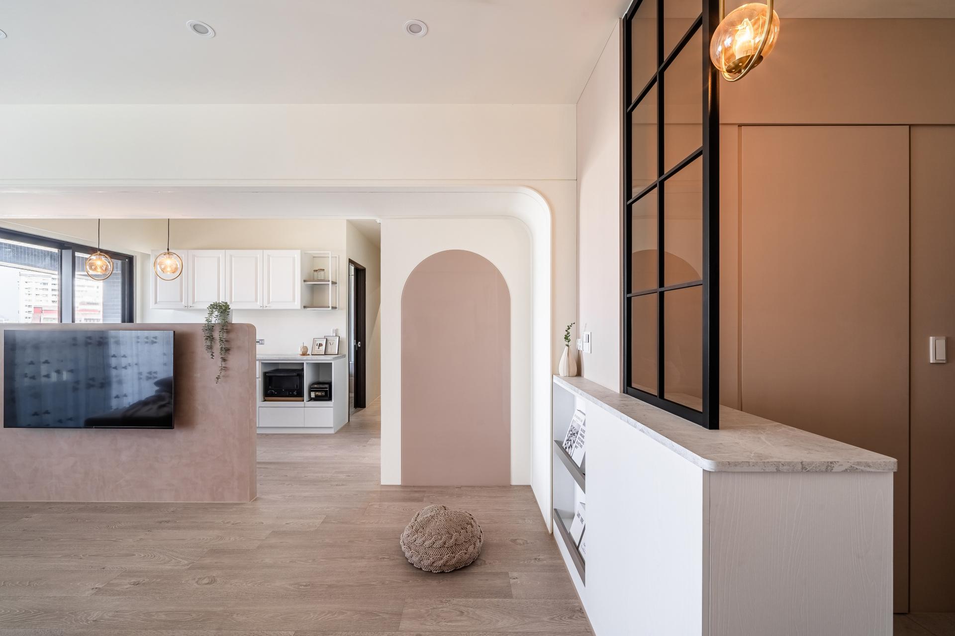 London Design Awards Winner - Blush Nest
