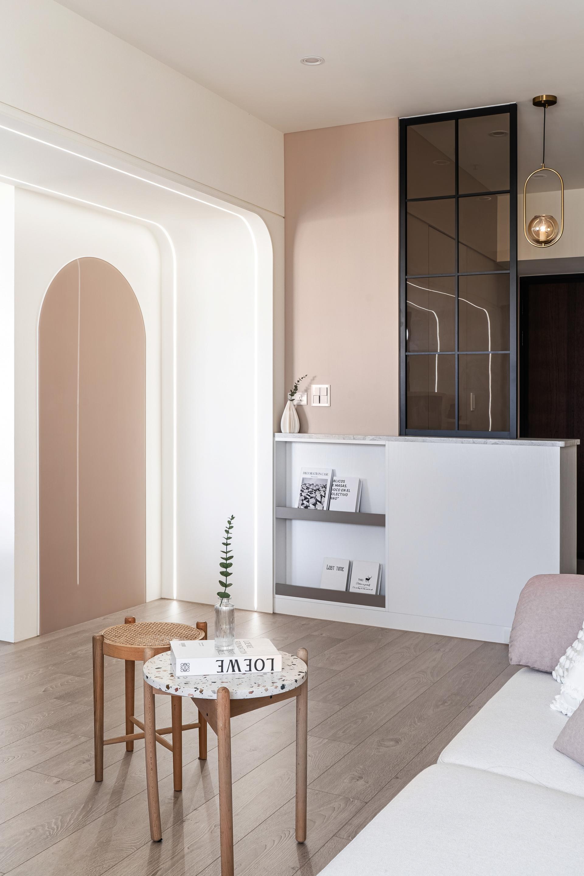 London Design Awards Winner - Blush Nest