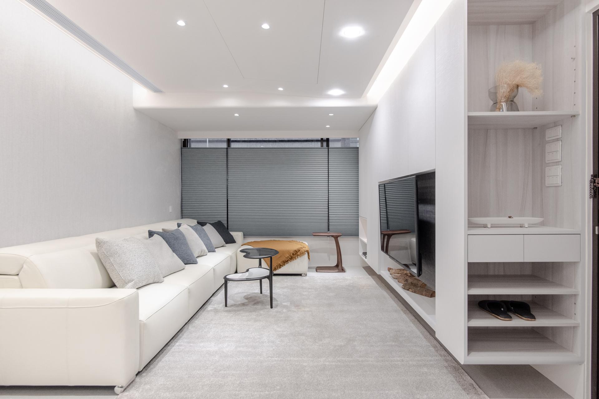 London Design Awards Winner - The Art of Life's Blank Spaces: A Serene Interplay of Light
