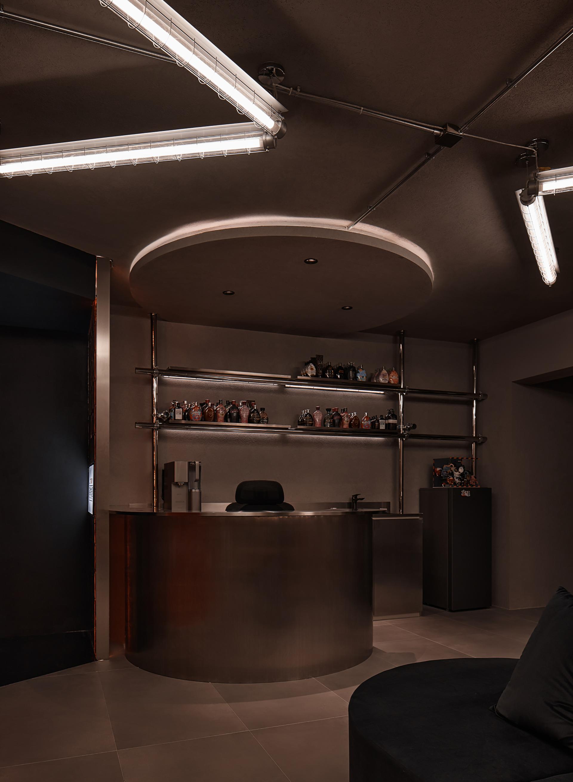 London Design Awards Winner - MeiHei