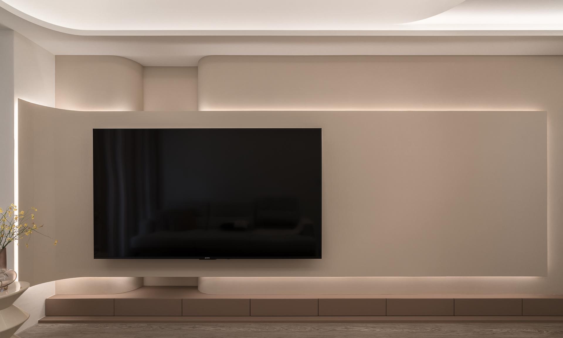London Design Awards Winner - Infinite Radiance Echoes