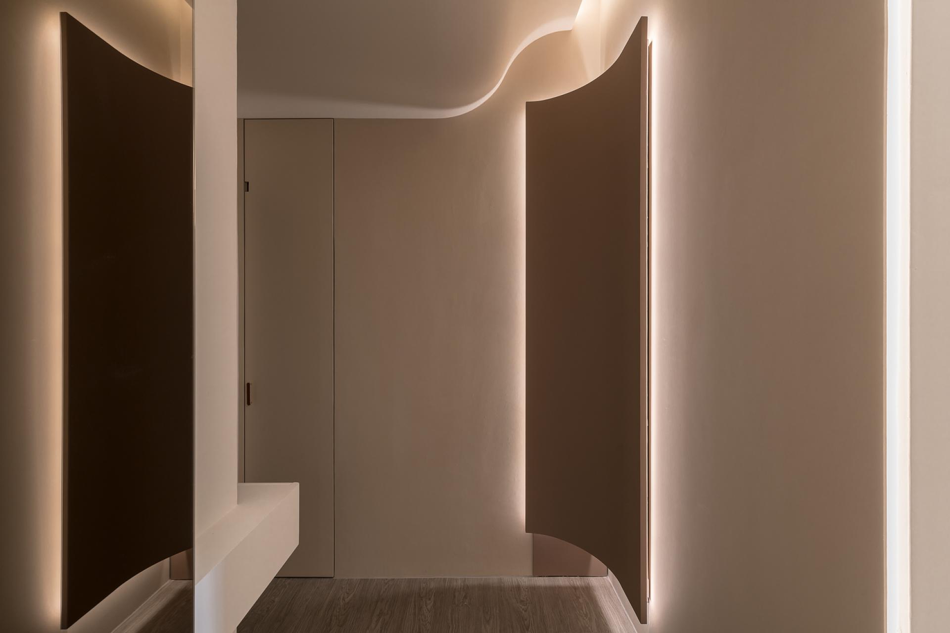 London Design Awards Winner - Infinite Radiance Echoes