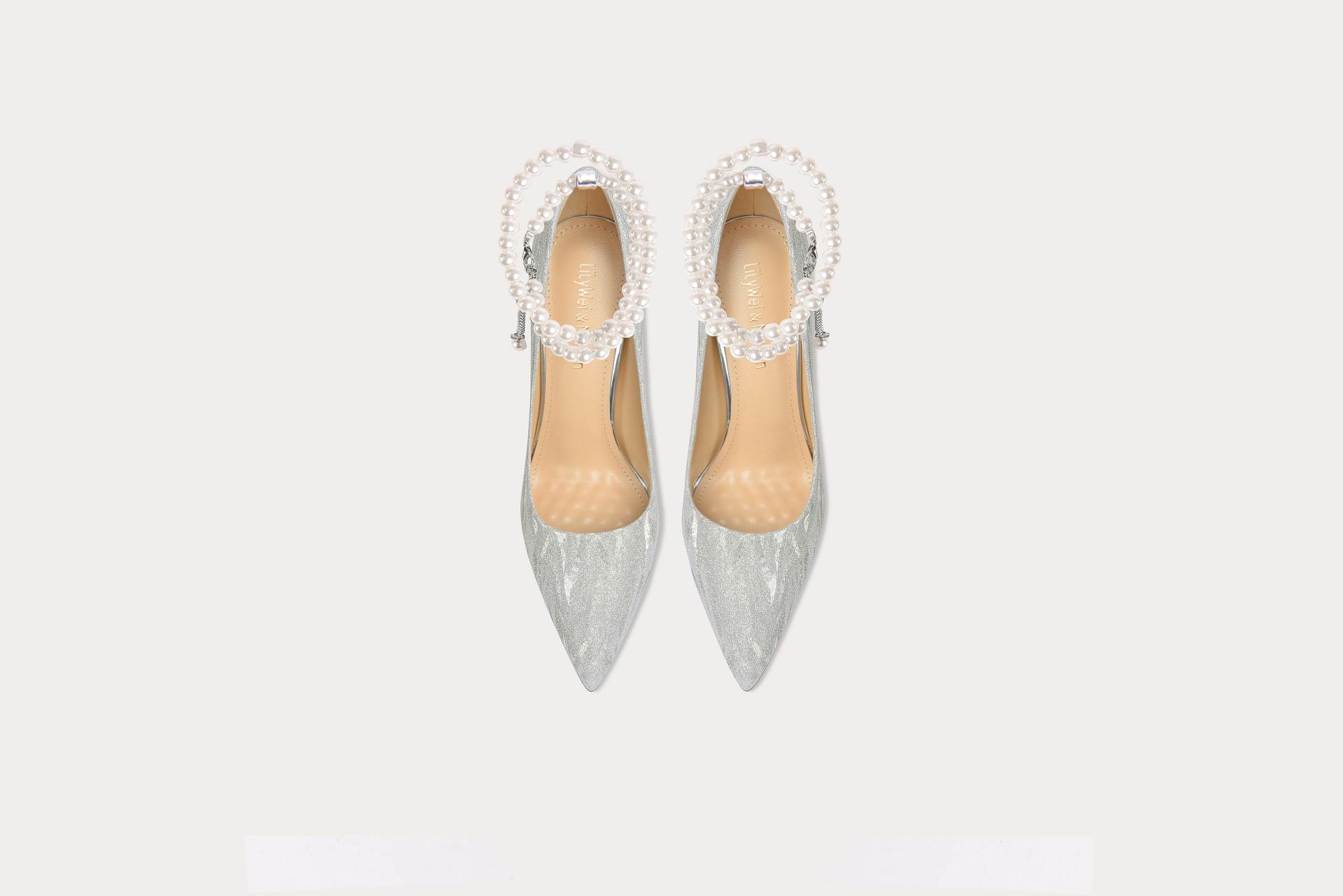 London Design Awards Winner - Nian Nian Bu Wang High Heels